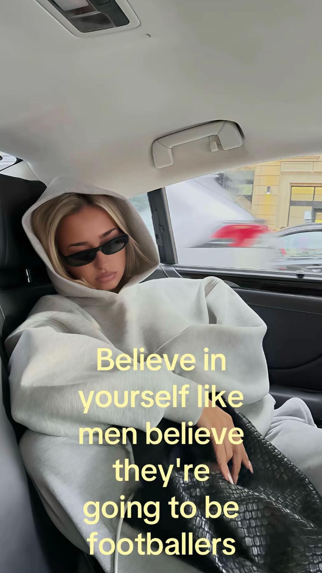 @girlzzzzzzsssssss