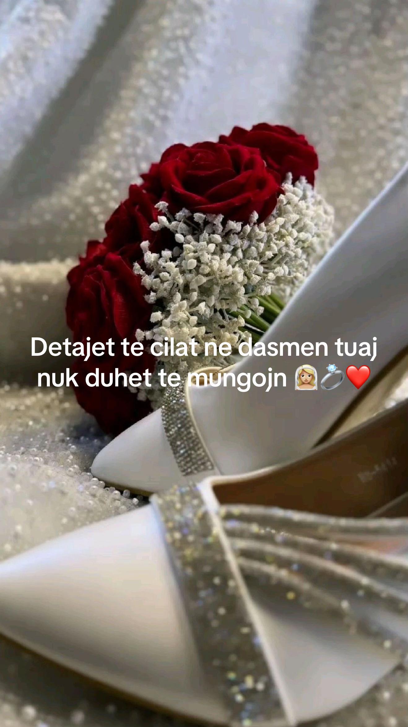 @Hiraa Creativity
