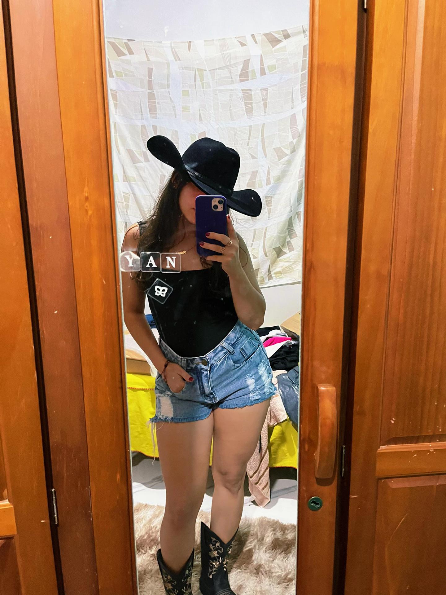 @Rafaela Olivier