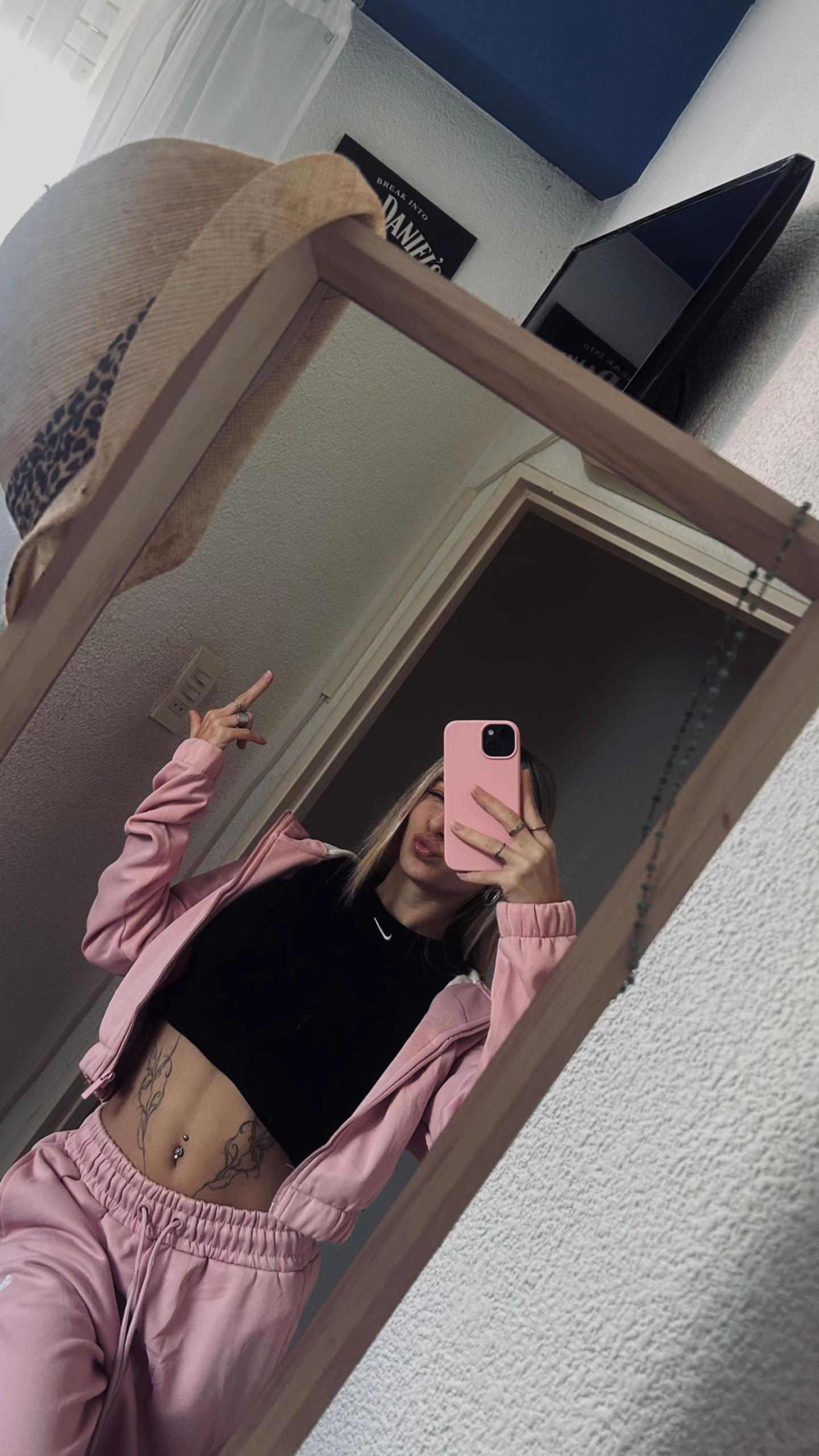 @Milypecorella