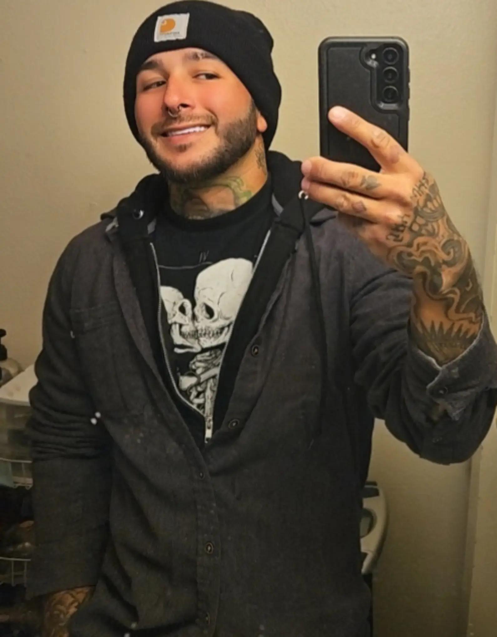 @shorttattooguy