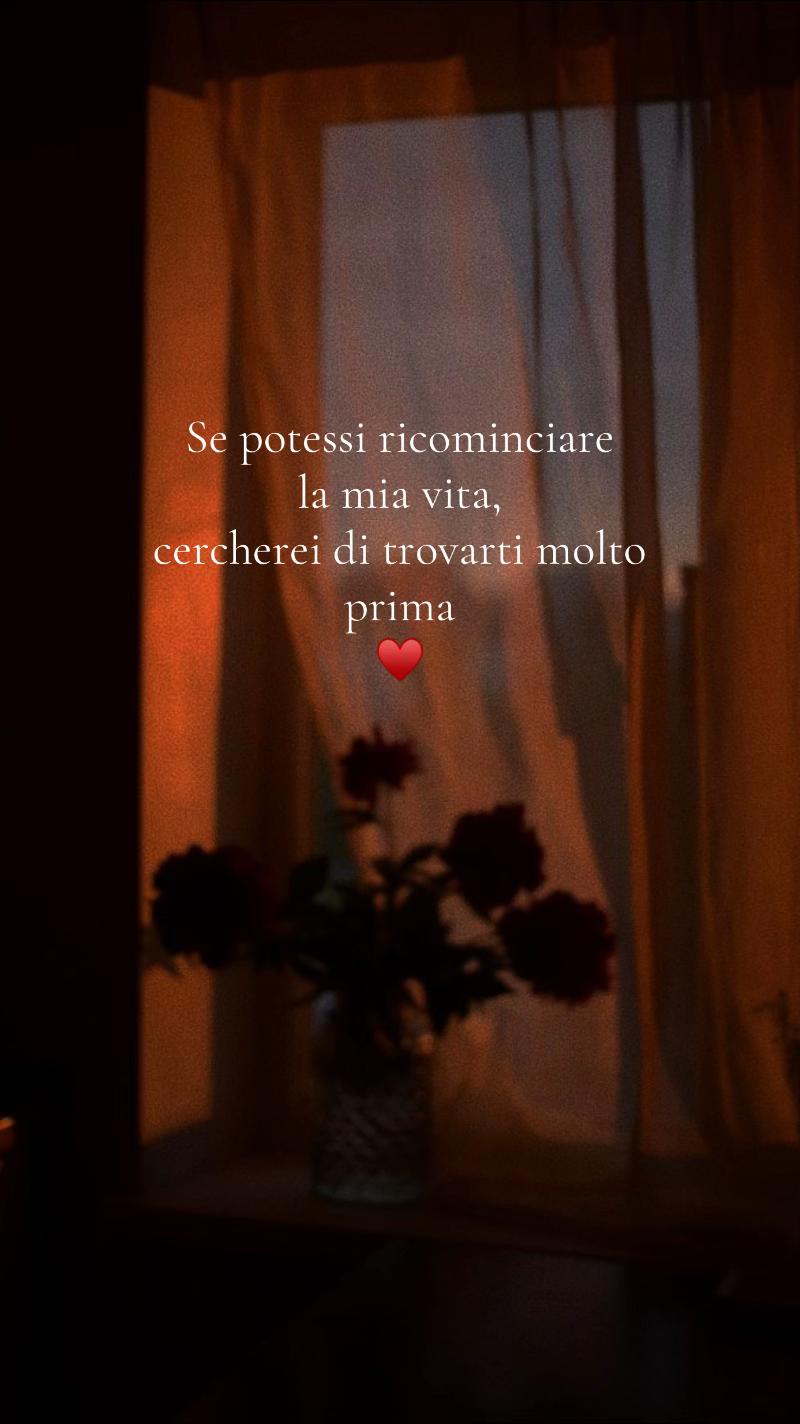 @⋆。°✩☽ …è ☾✩°。⋆