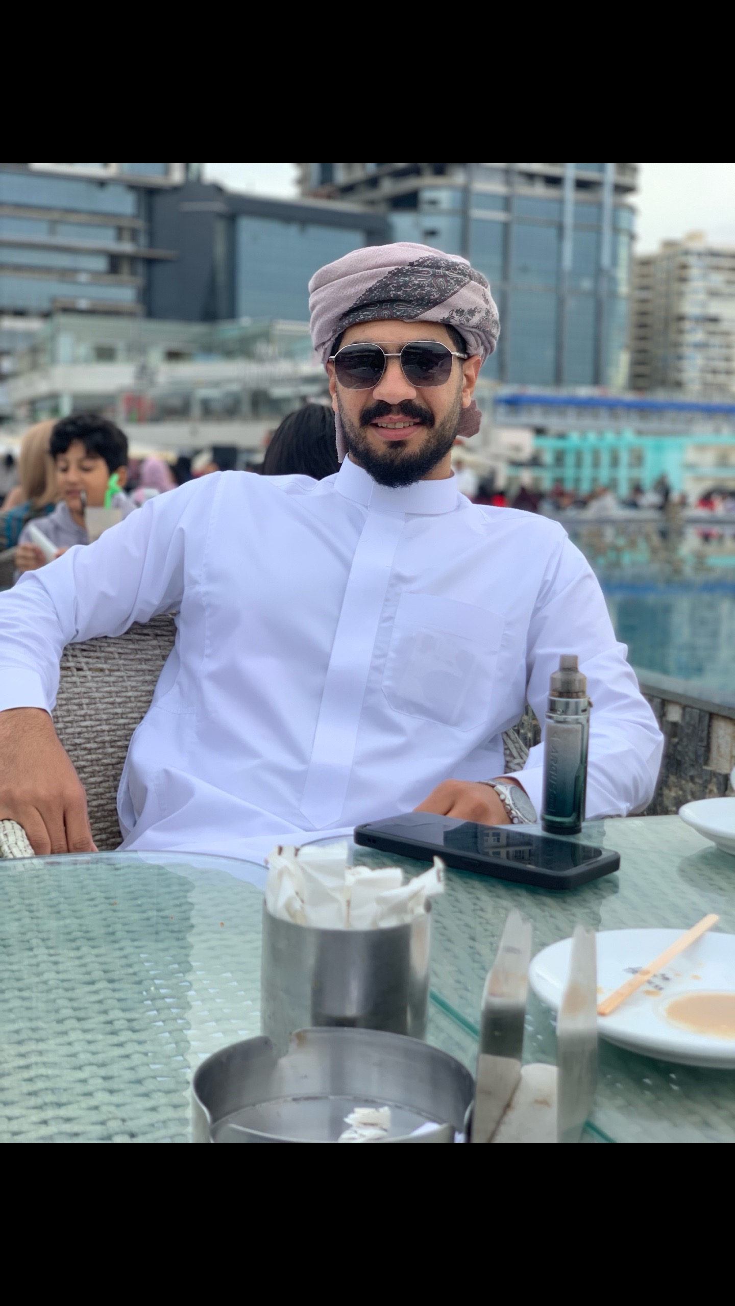 @ايمن القطعاني