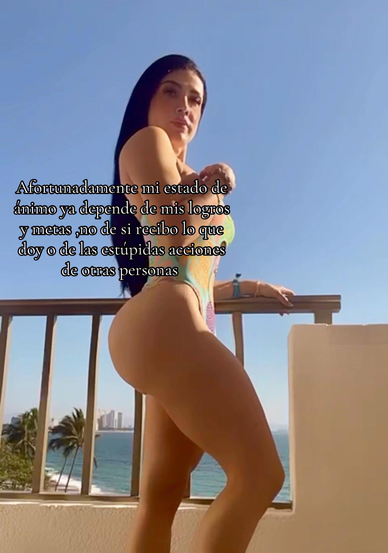 @Arizbeth Rivera 06
