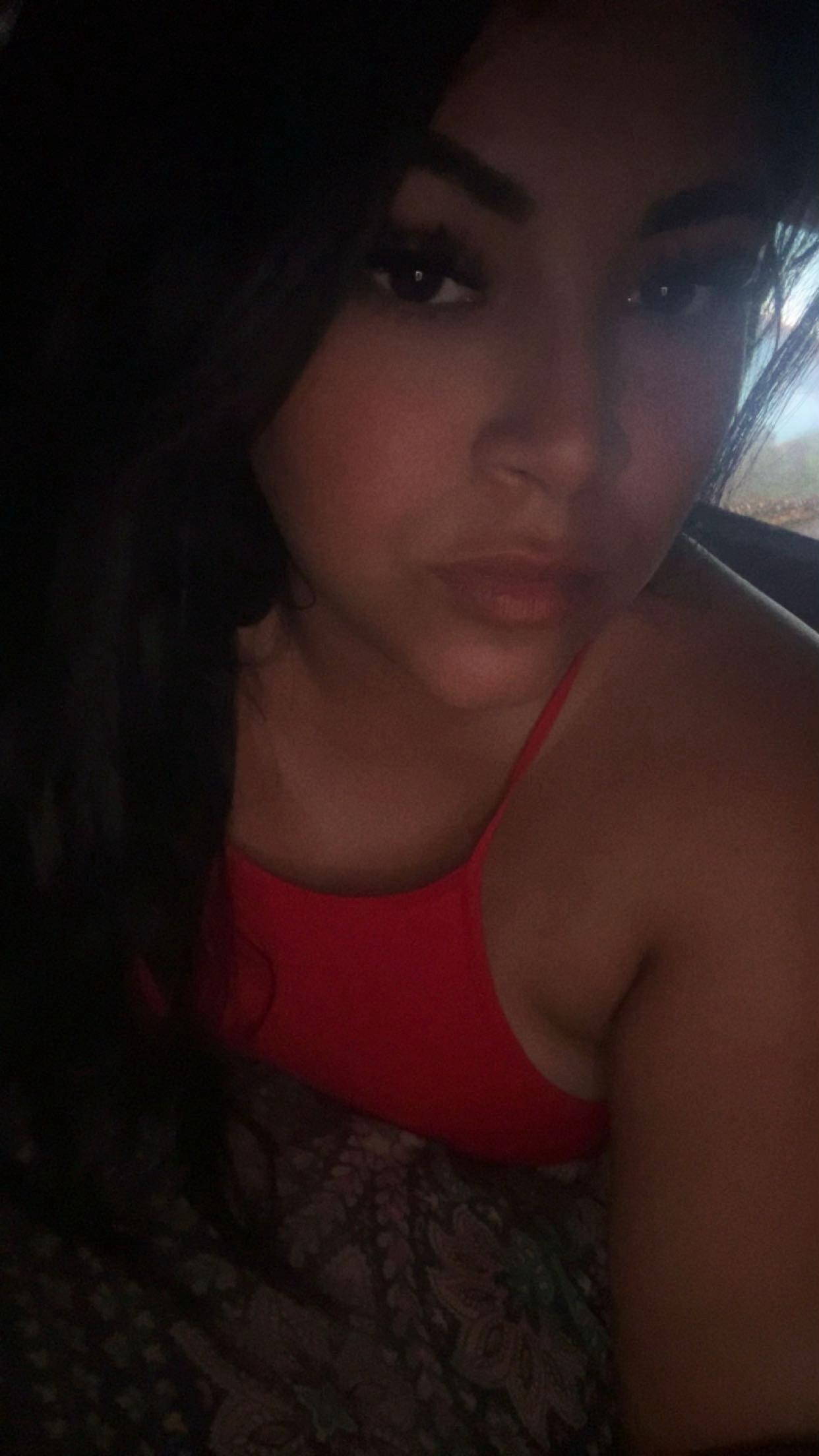 @Alejandra Garza