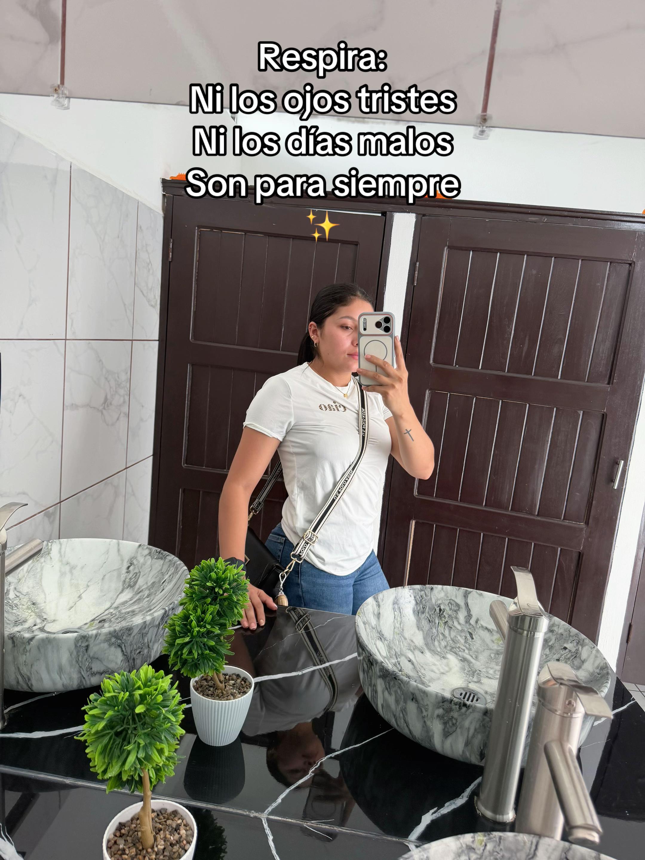 @Magdalena🧿🍒