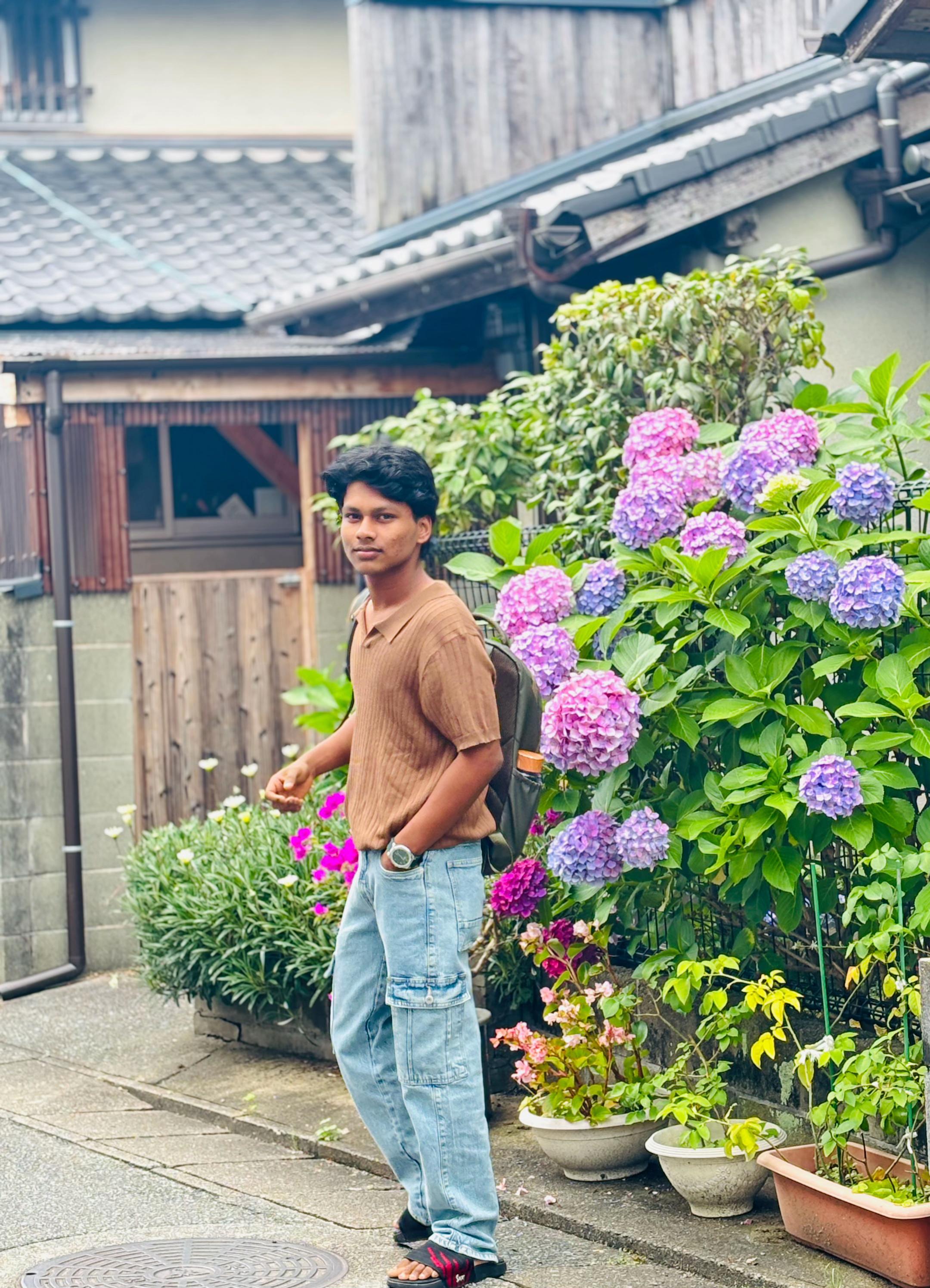 @R A S E L A I N🧸
