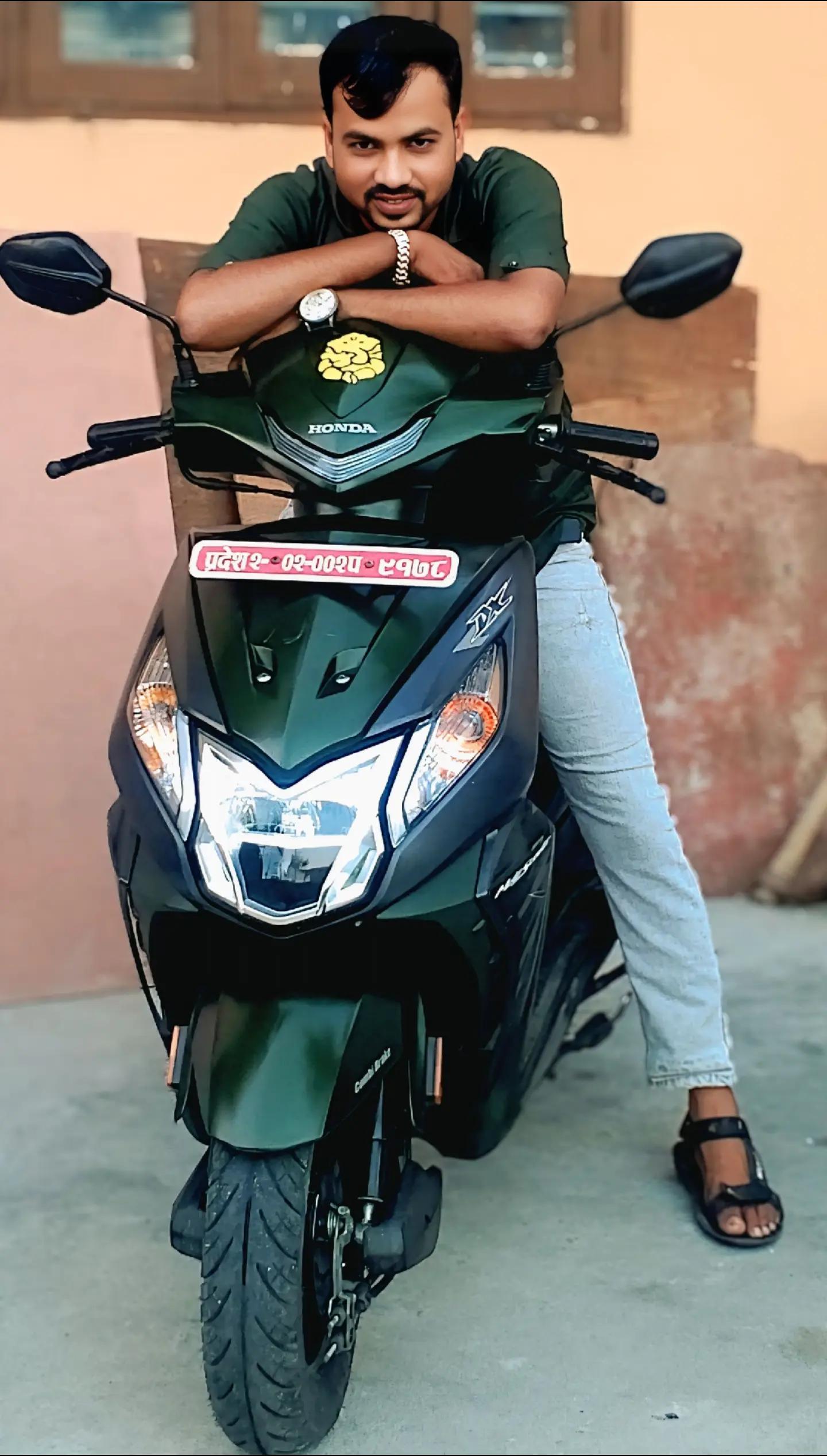 @Samiral🇳🇵