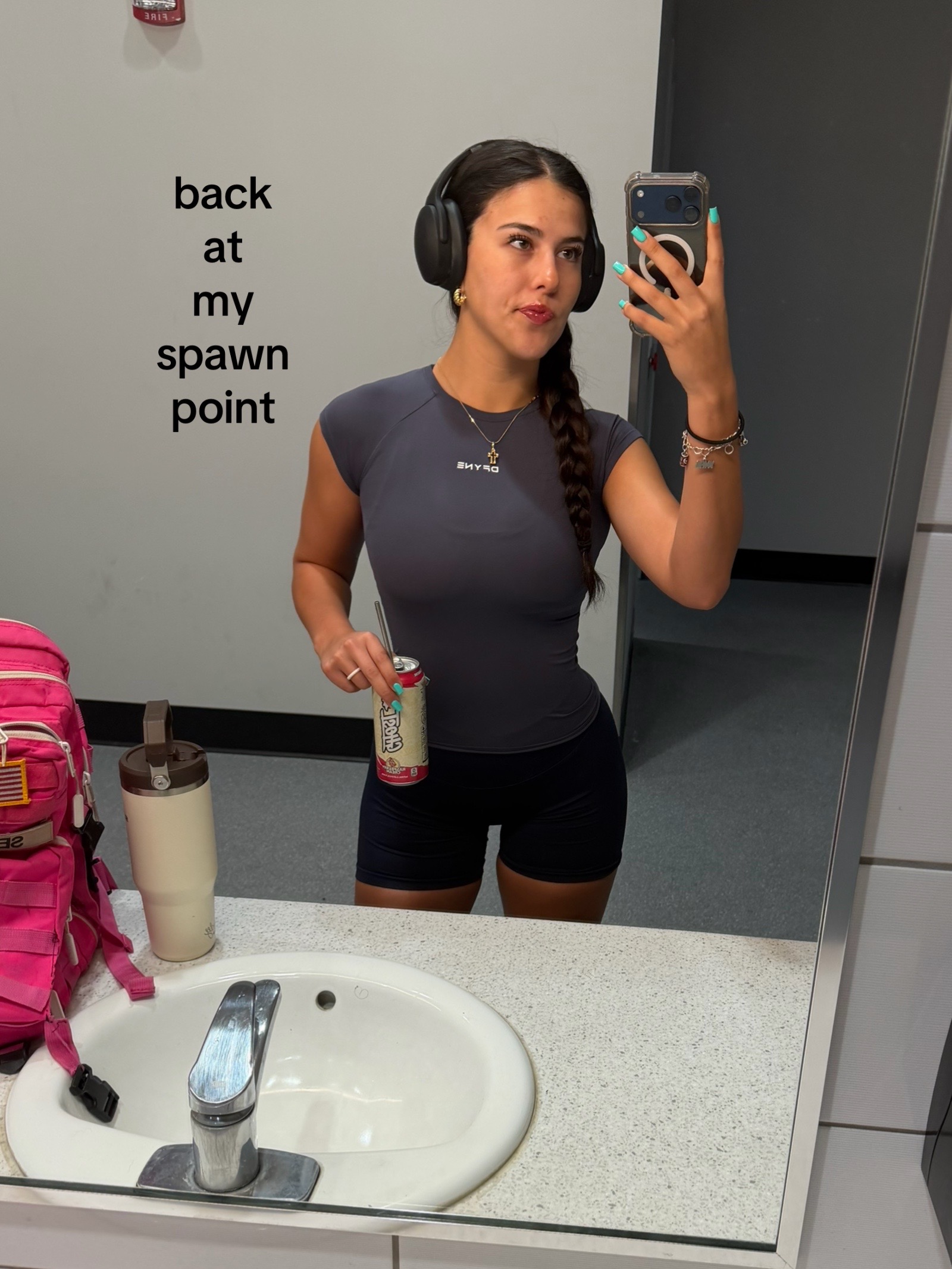 @imjulianaserna