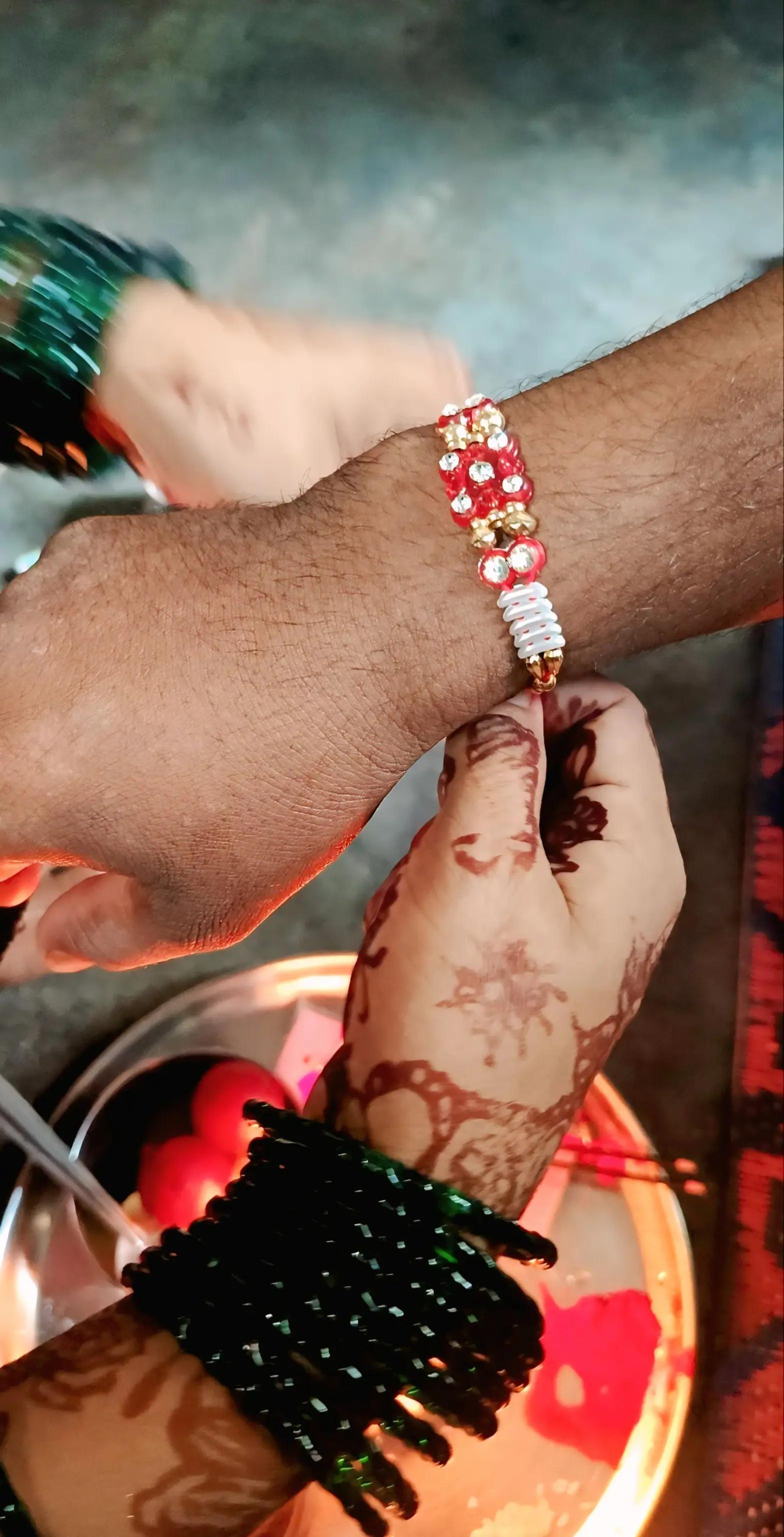 @Ʀ𝑎𝒿𝗯𝑎𝐧𝖘𝗵ᵢ☠️𝐁𝖗&aacute;ᶯ𝚍🇲🇺