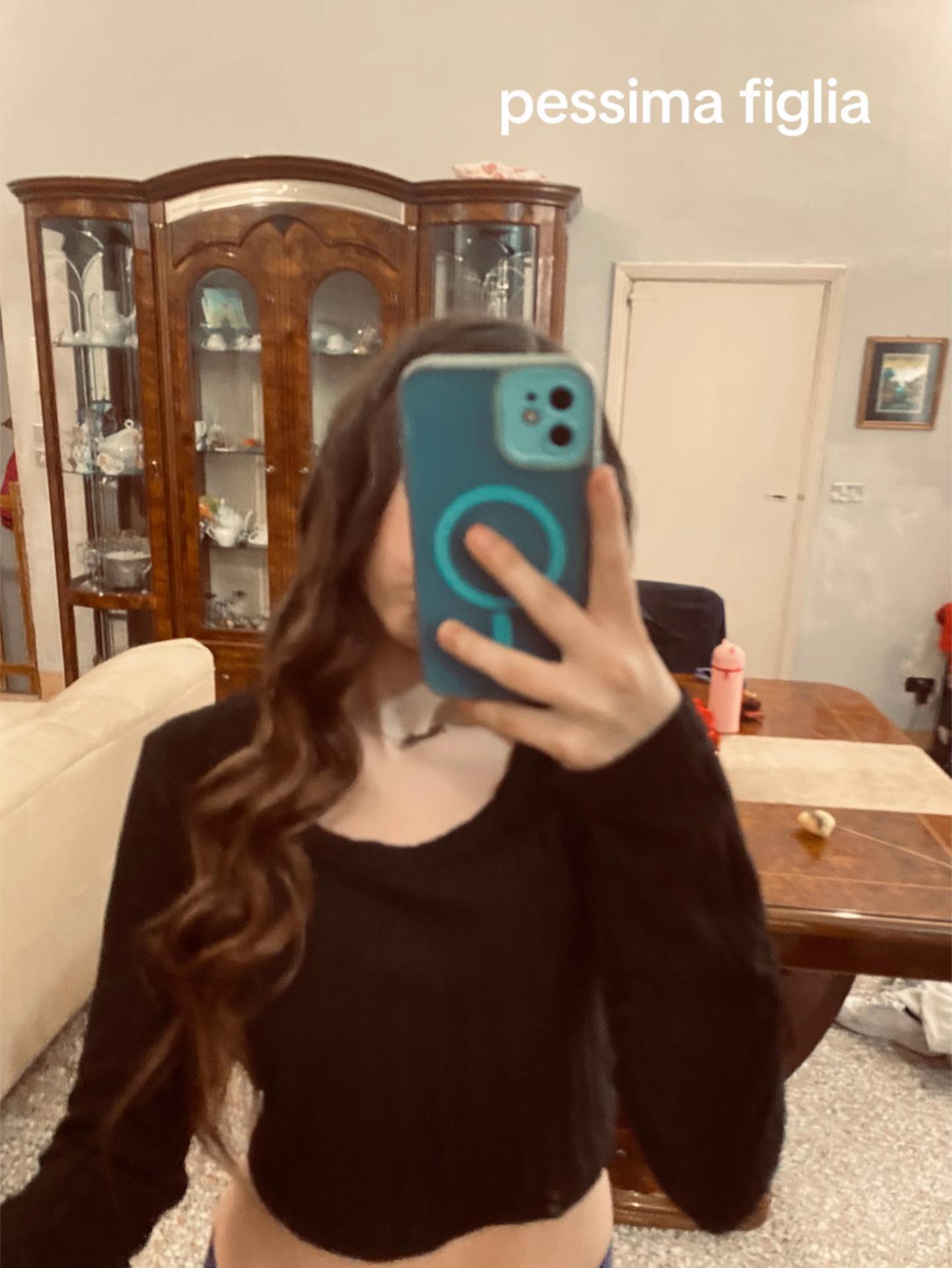 @𝓝💋