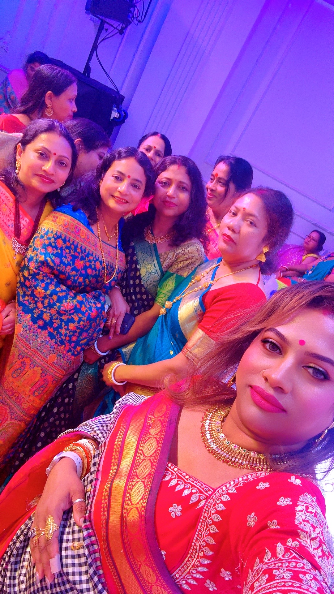 @Aparna🩷