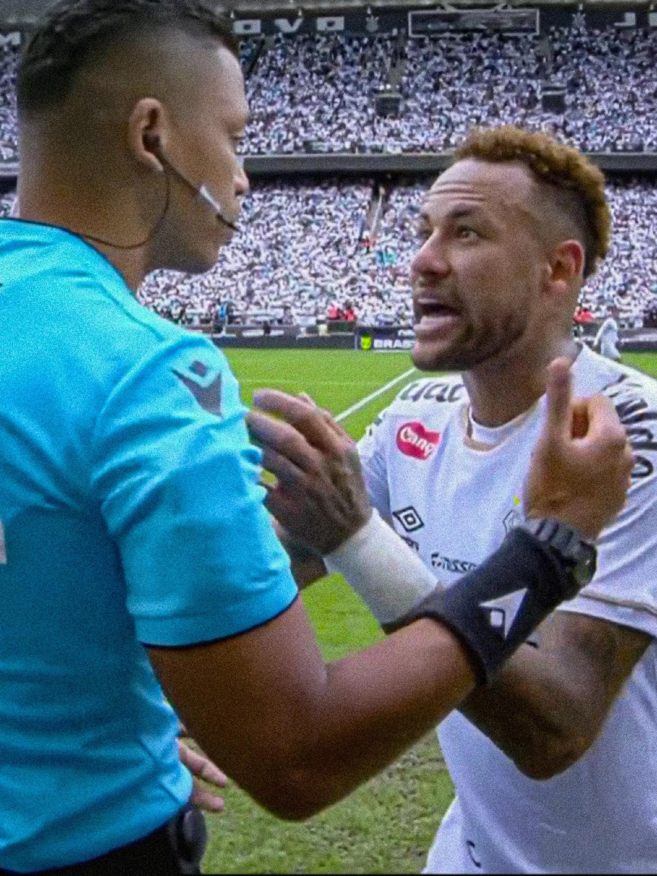 @lovingfutbol