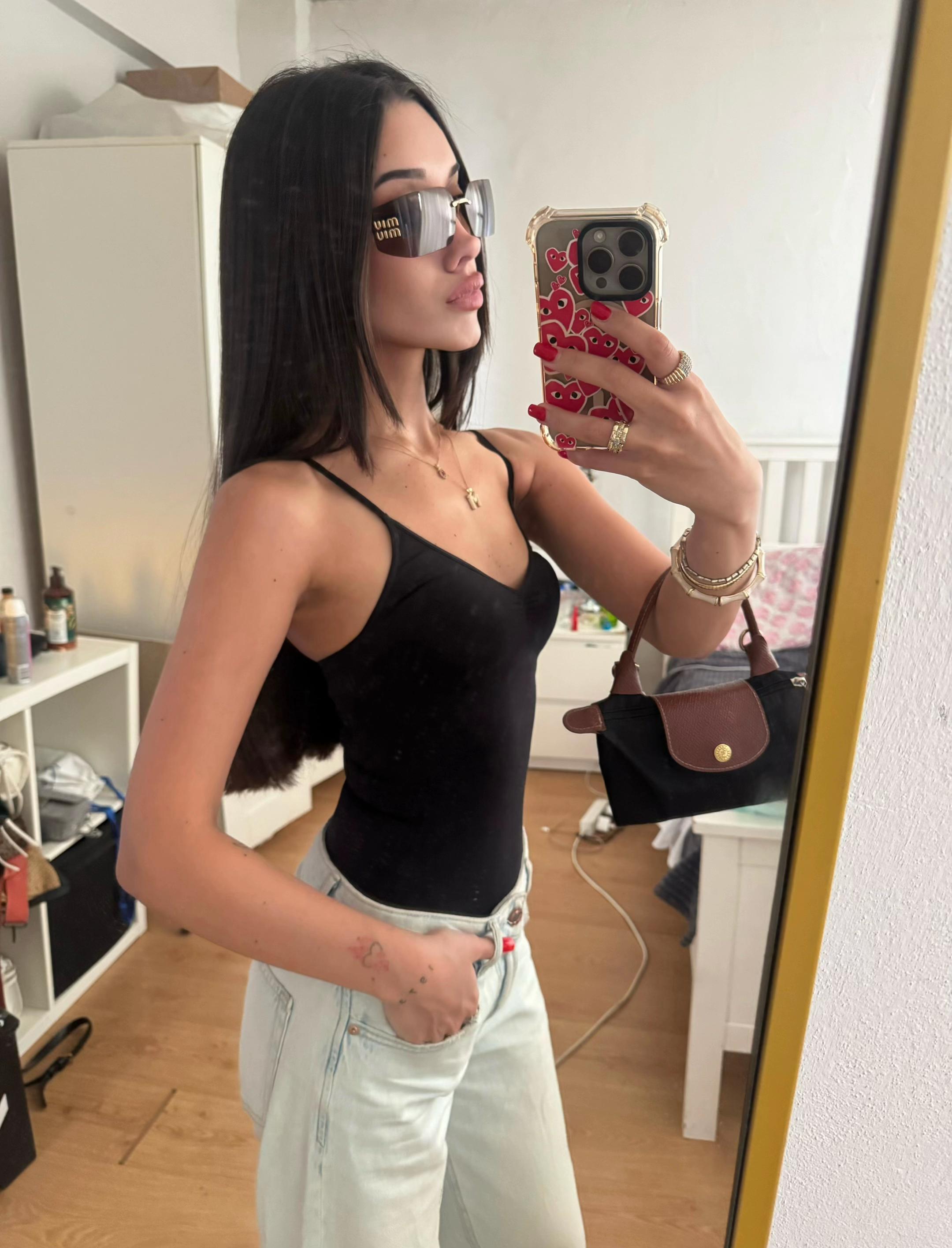 @Melisa
