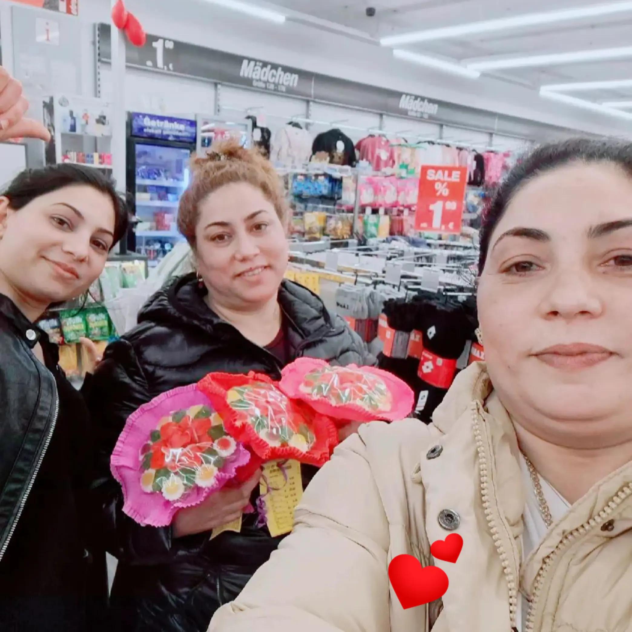 @zuhra23