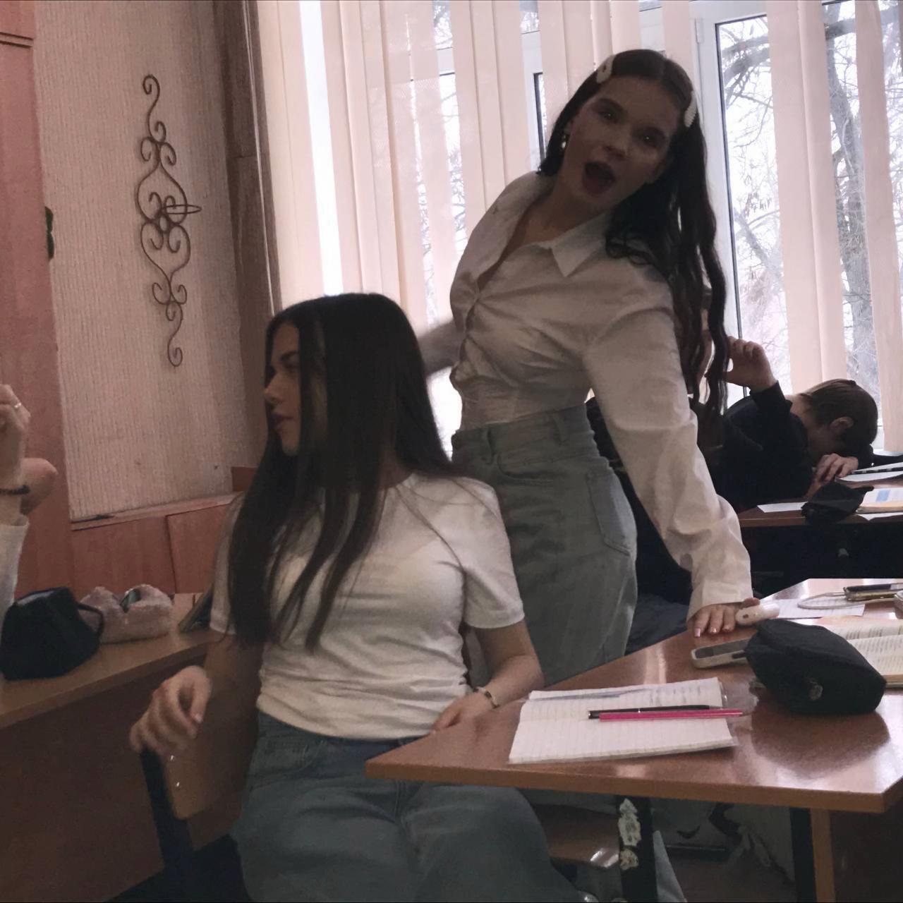 @дианочка🫠