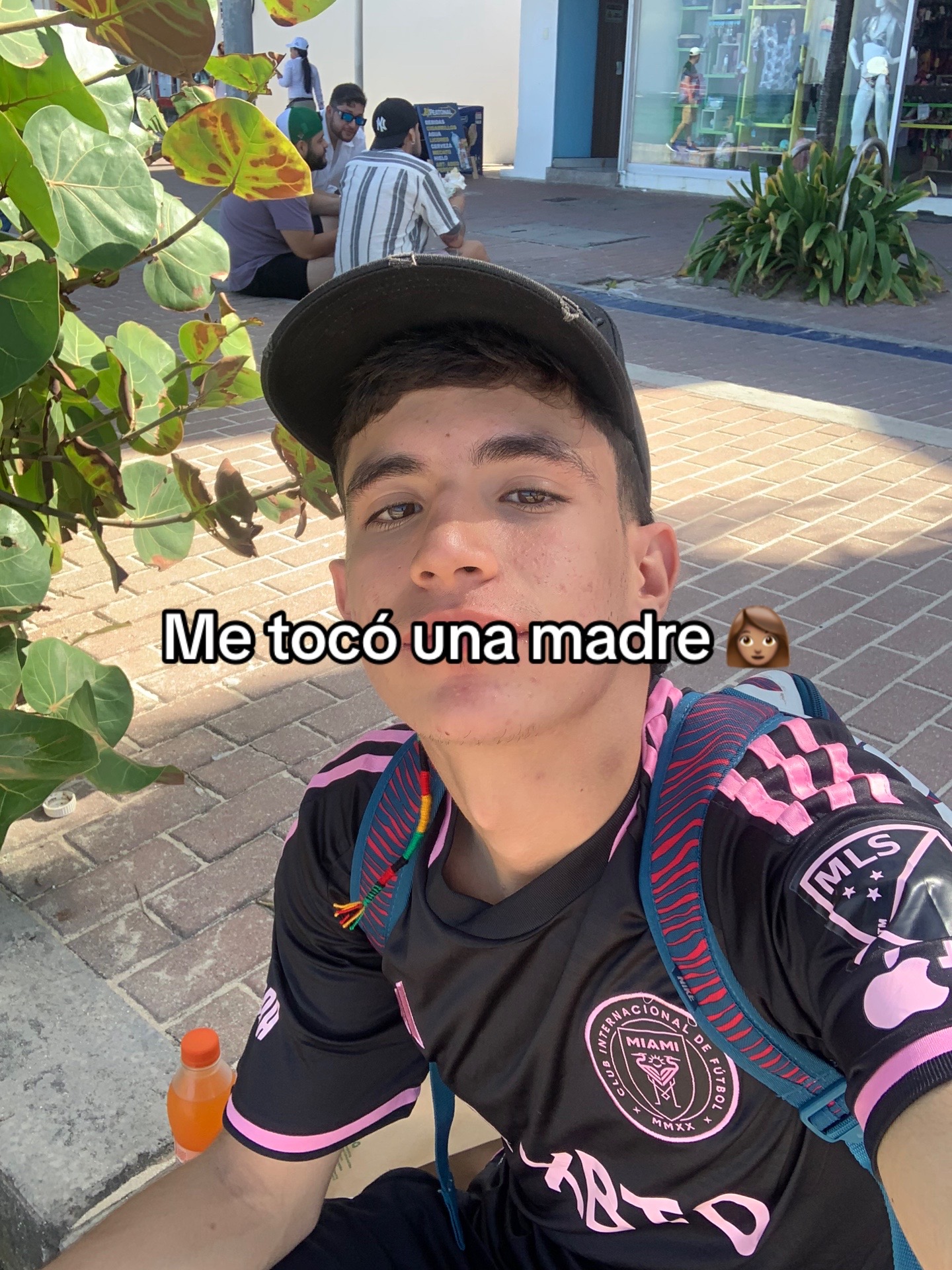 @10_cr