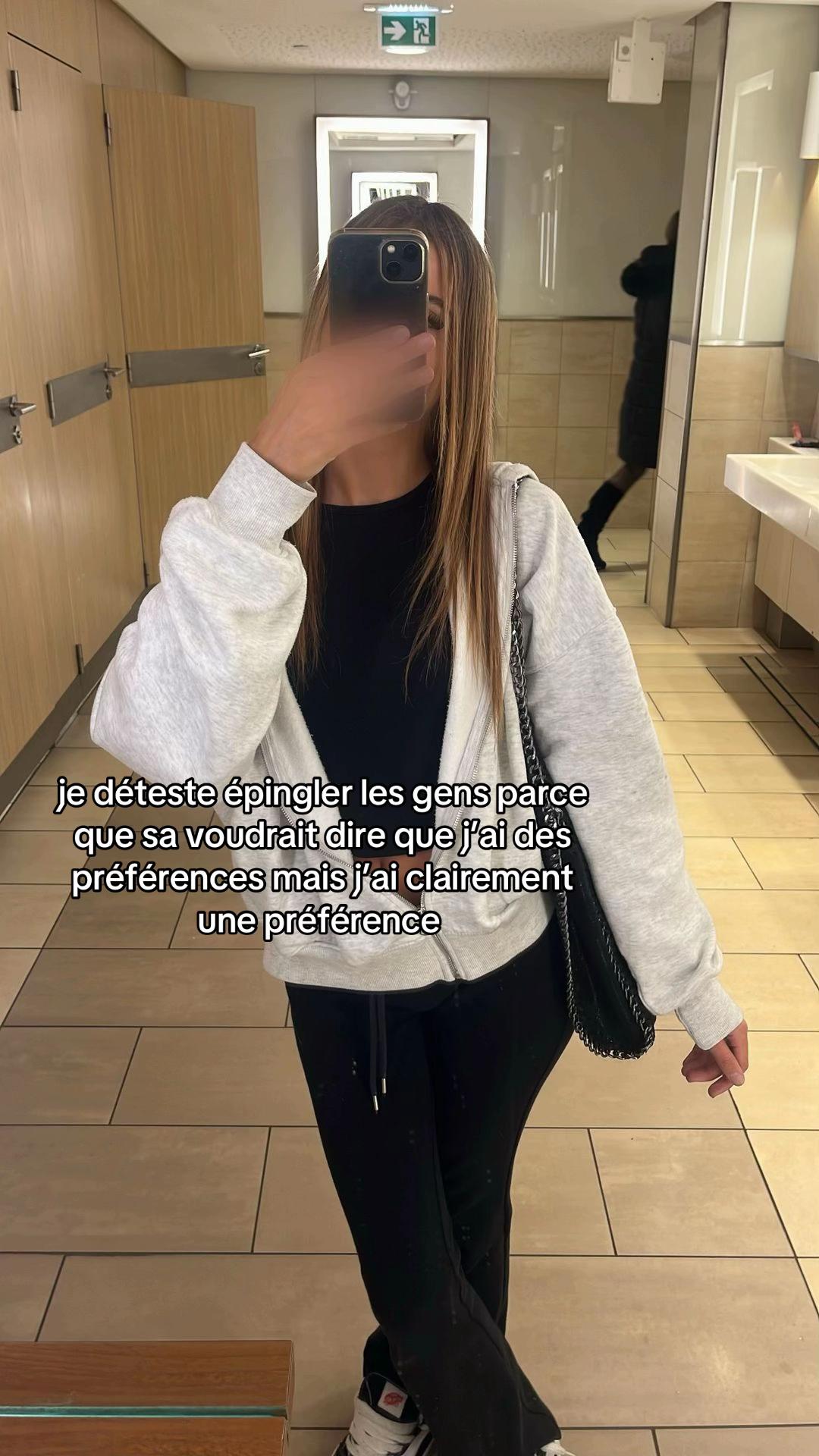 @𝐮𝐬𝐞𝐫𝐫𝟗𝟐𝐳