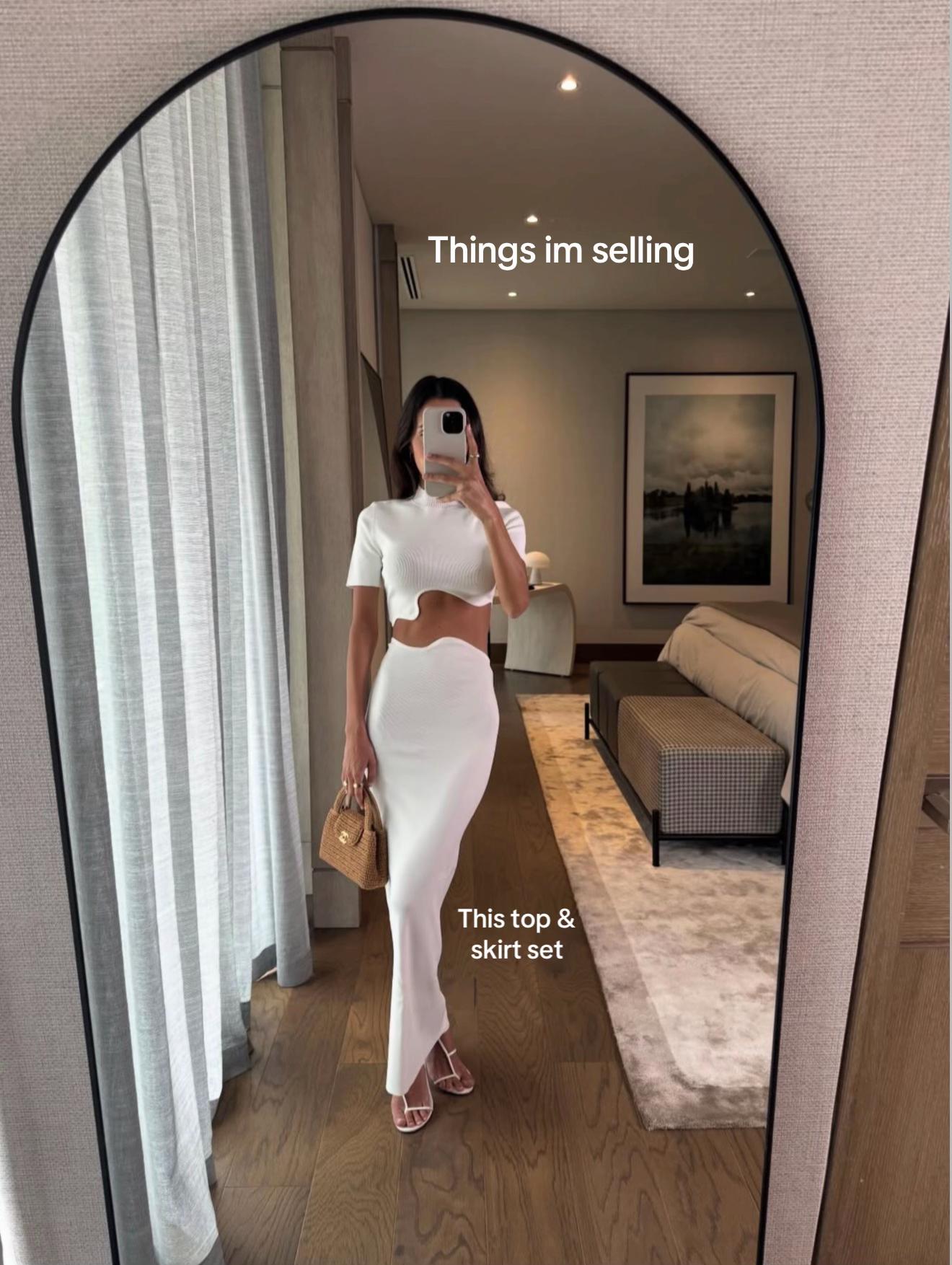 @The Peeled Closet