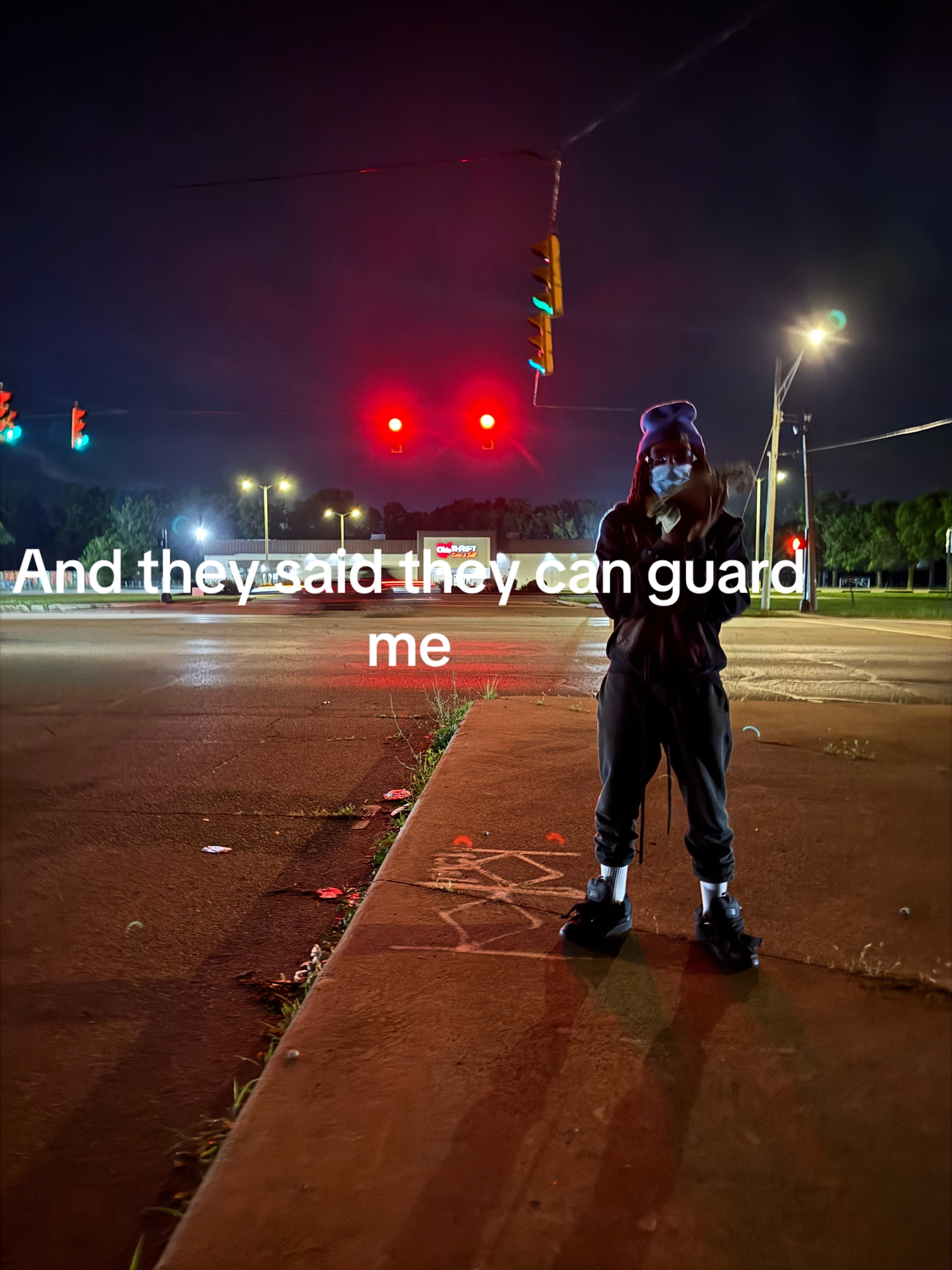@thereallil3