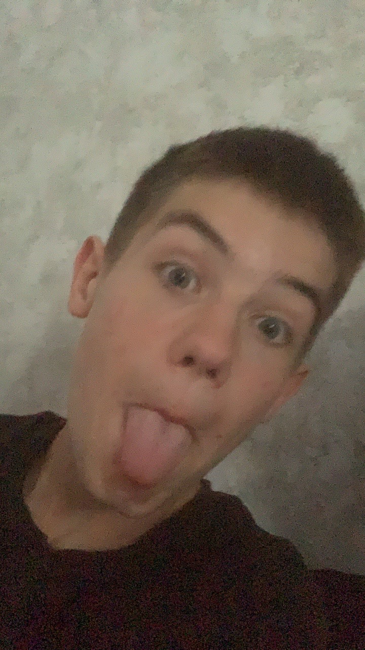 @Vonely