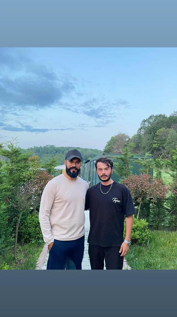@burak Özçivit🦅sonsuzu 🦅