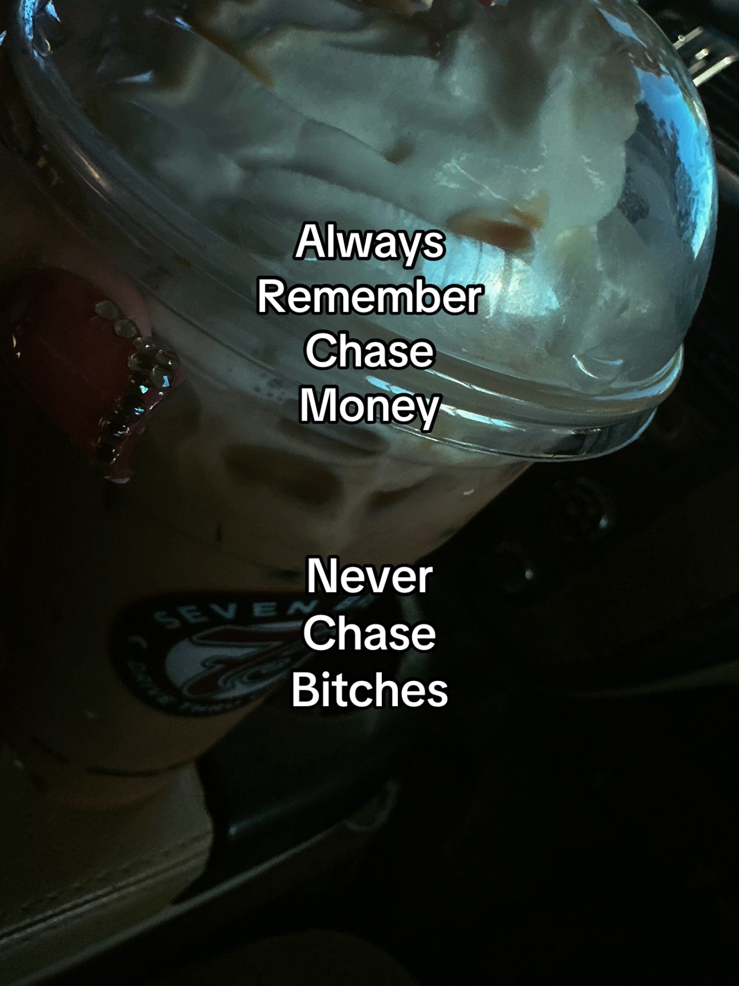 @💋𝕵𝖔𝖘𝖘𝖑𝖞𝖓🎭