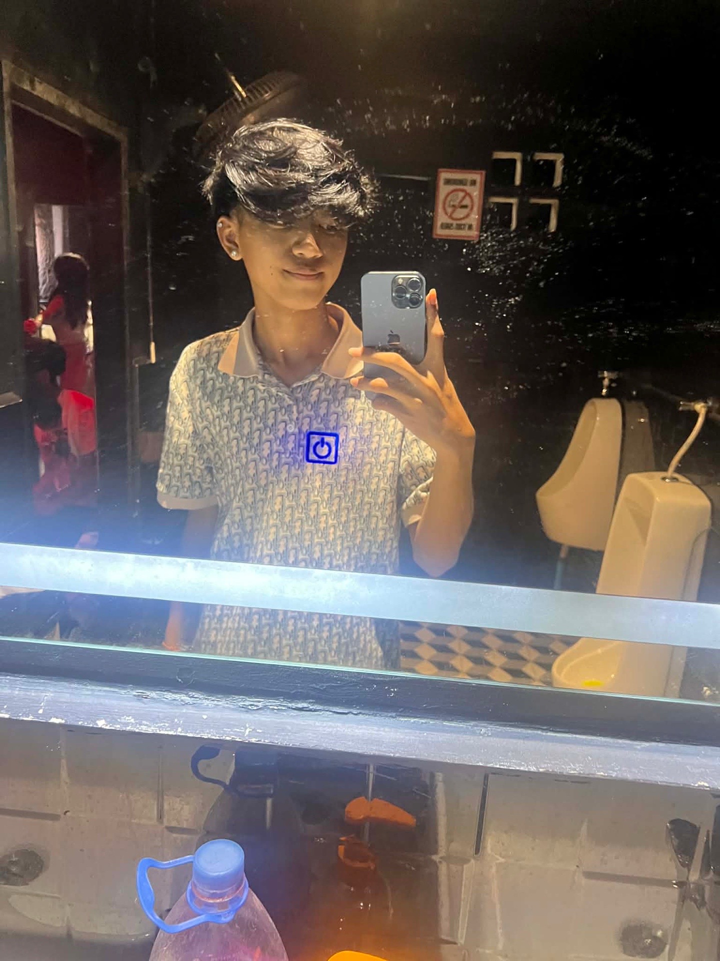 @ប្រដាប់ស្រឡាញ់🤨