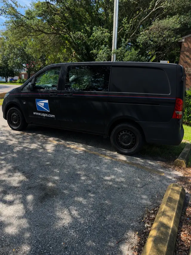 @King Dee