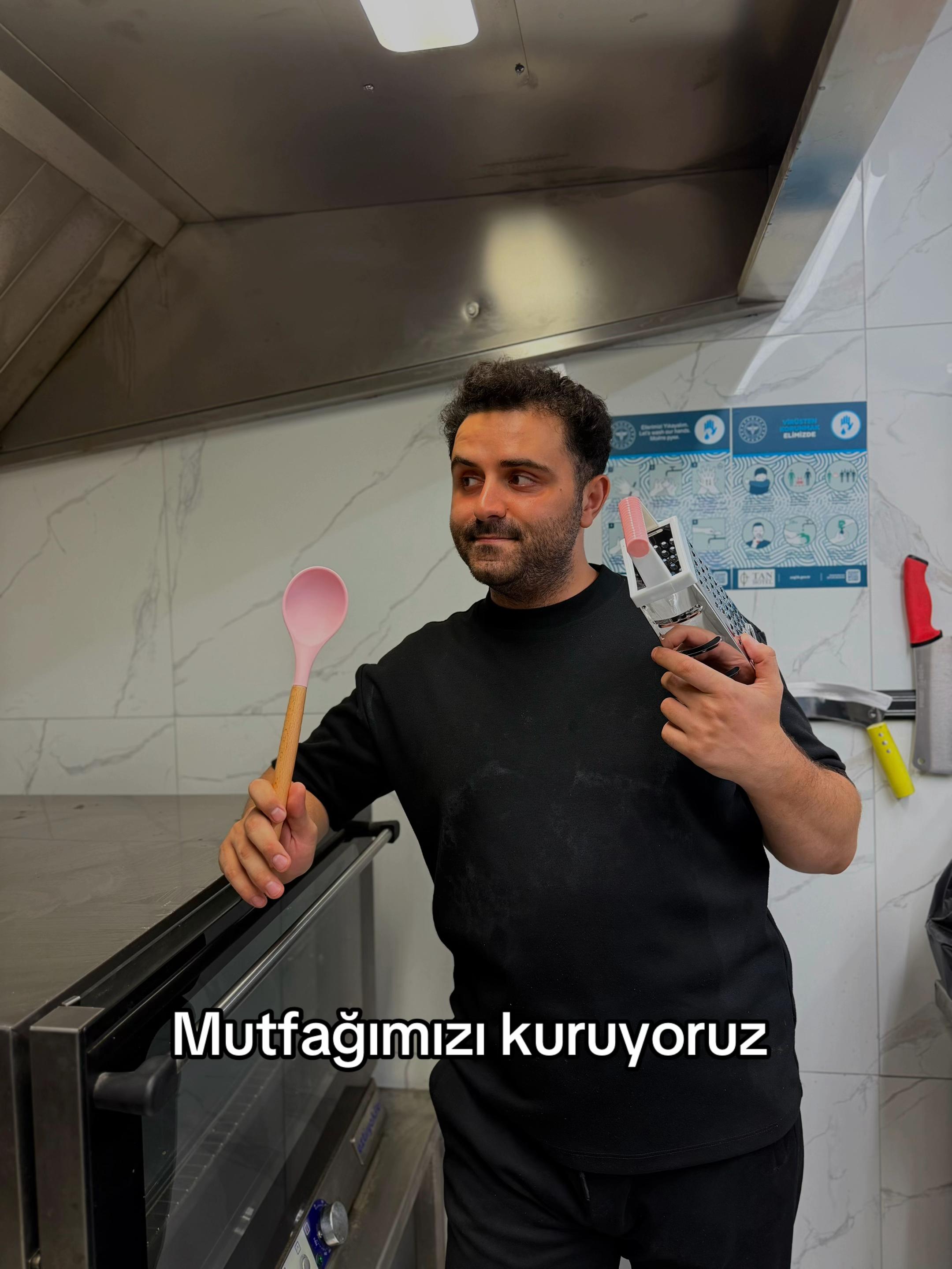 @Gastrolog🔪
