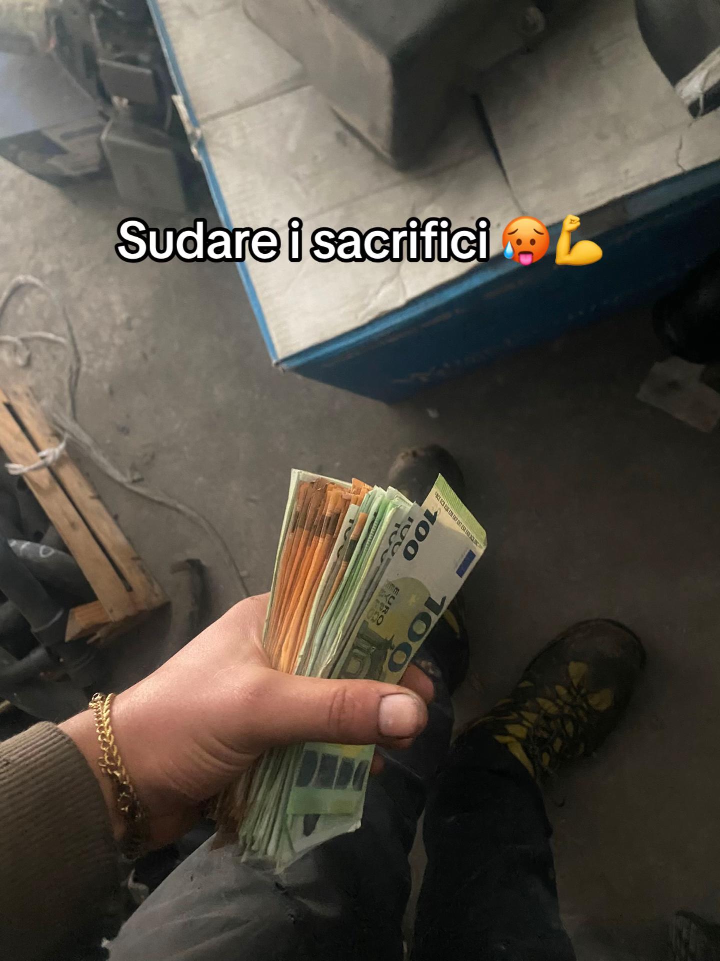 @Michele Mastroberti