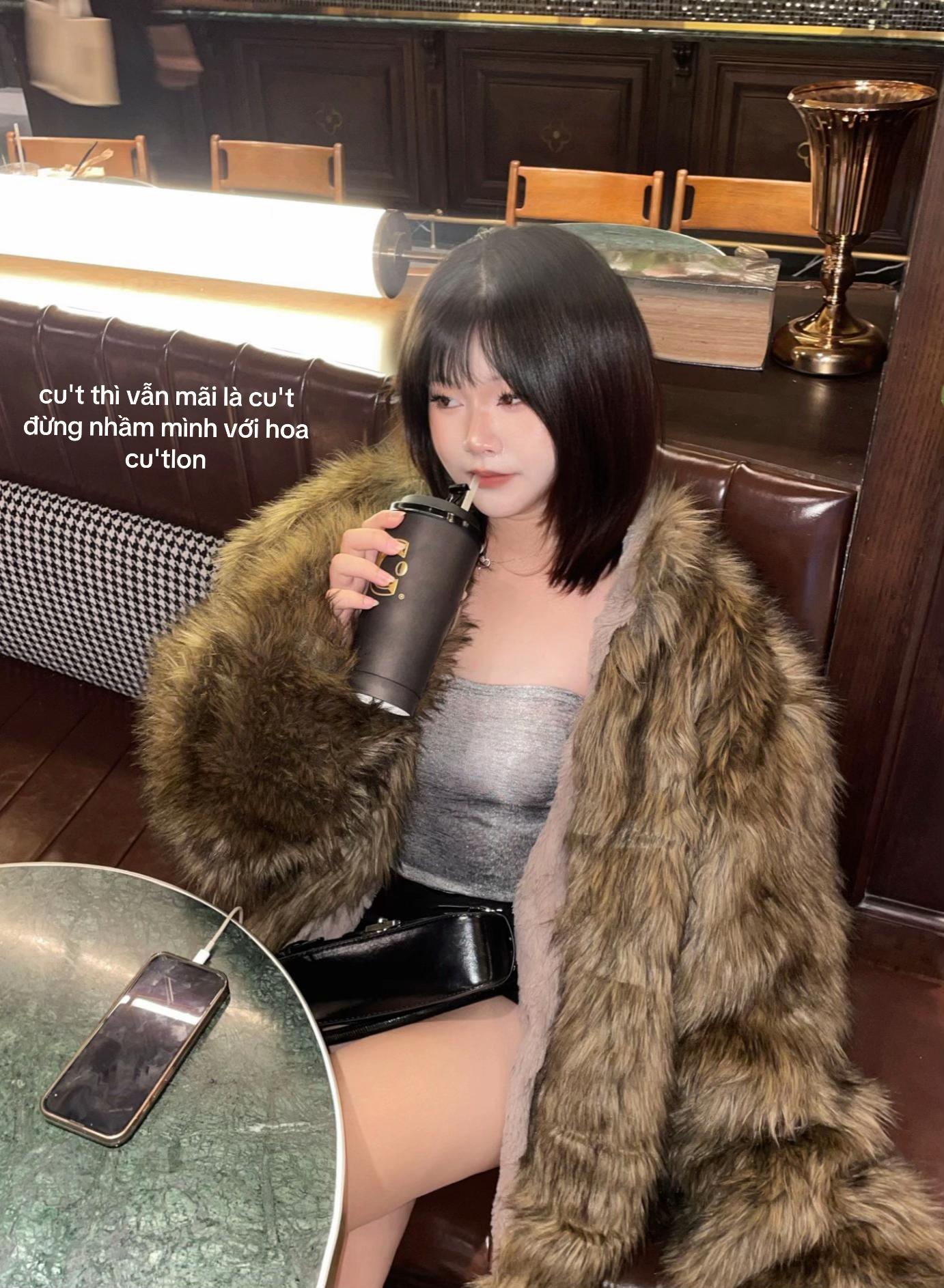 @Zyzy thích ăn cà rốt