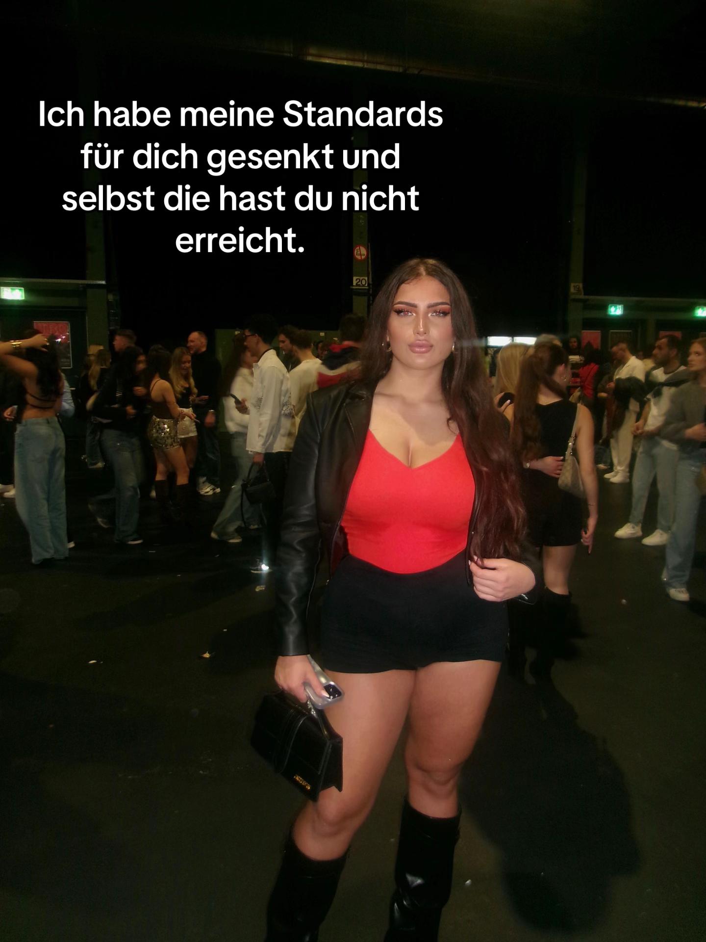@annaxamira