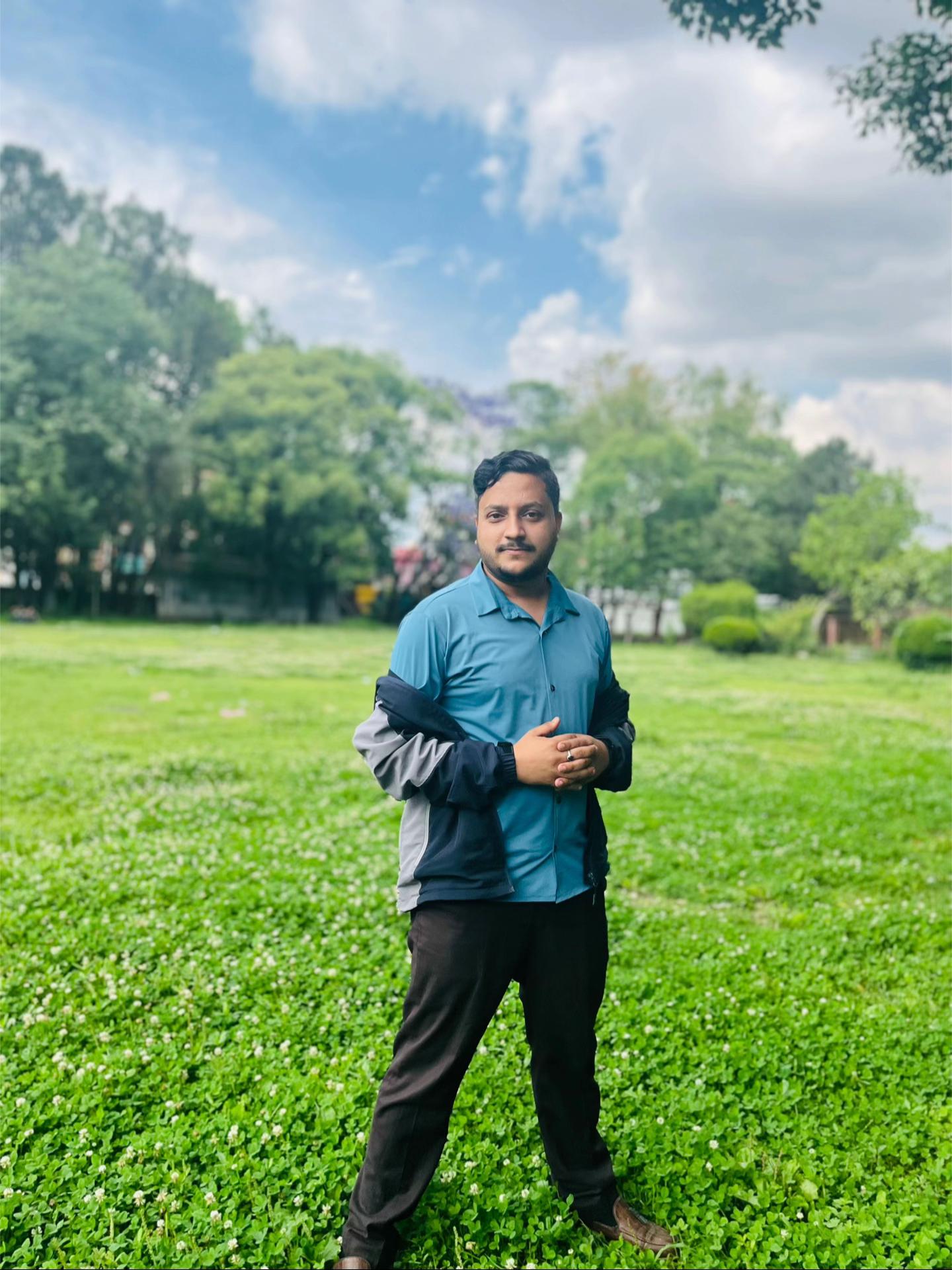 @Suman Dhakal✨
