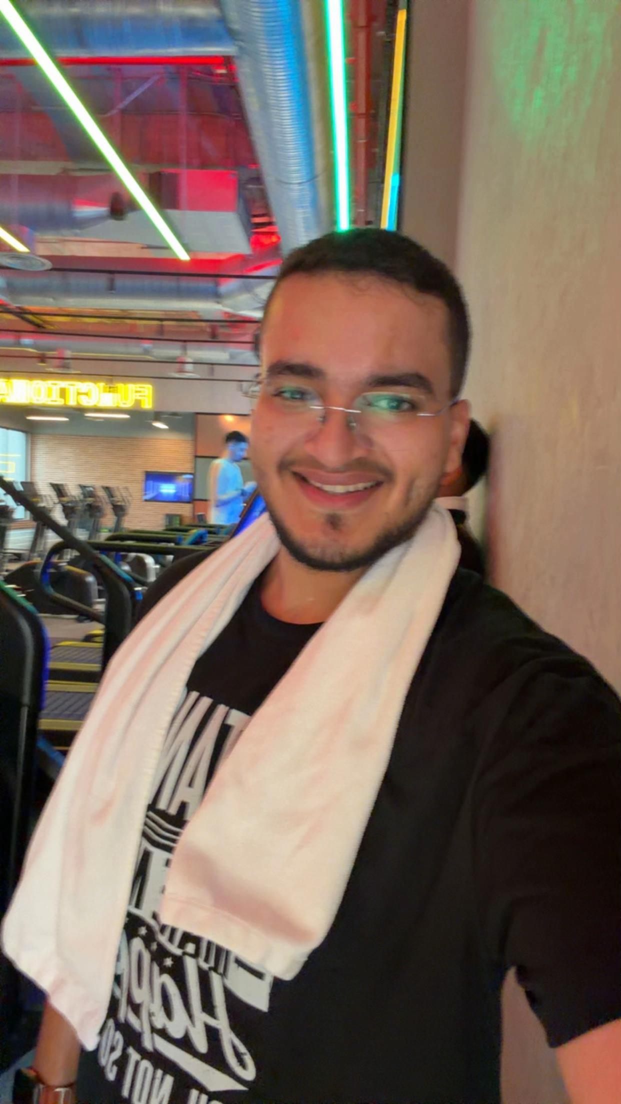 @غازي بن خالد آل غالب