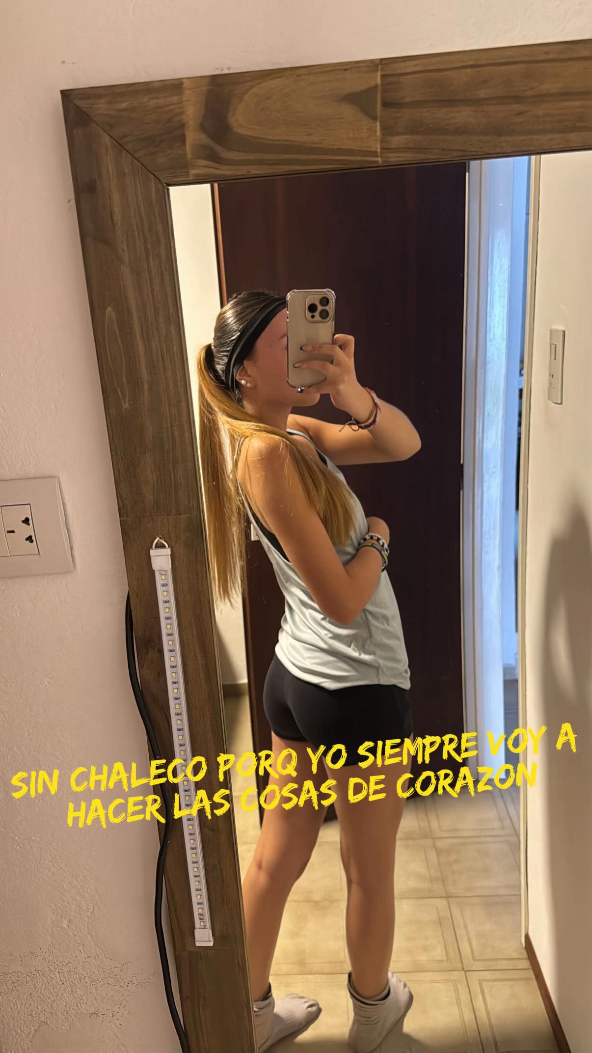 @sele😗💗