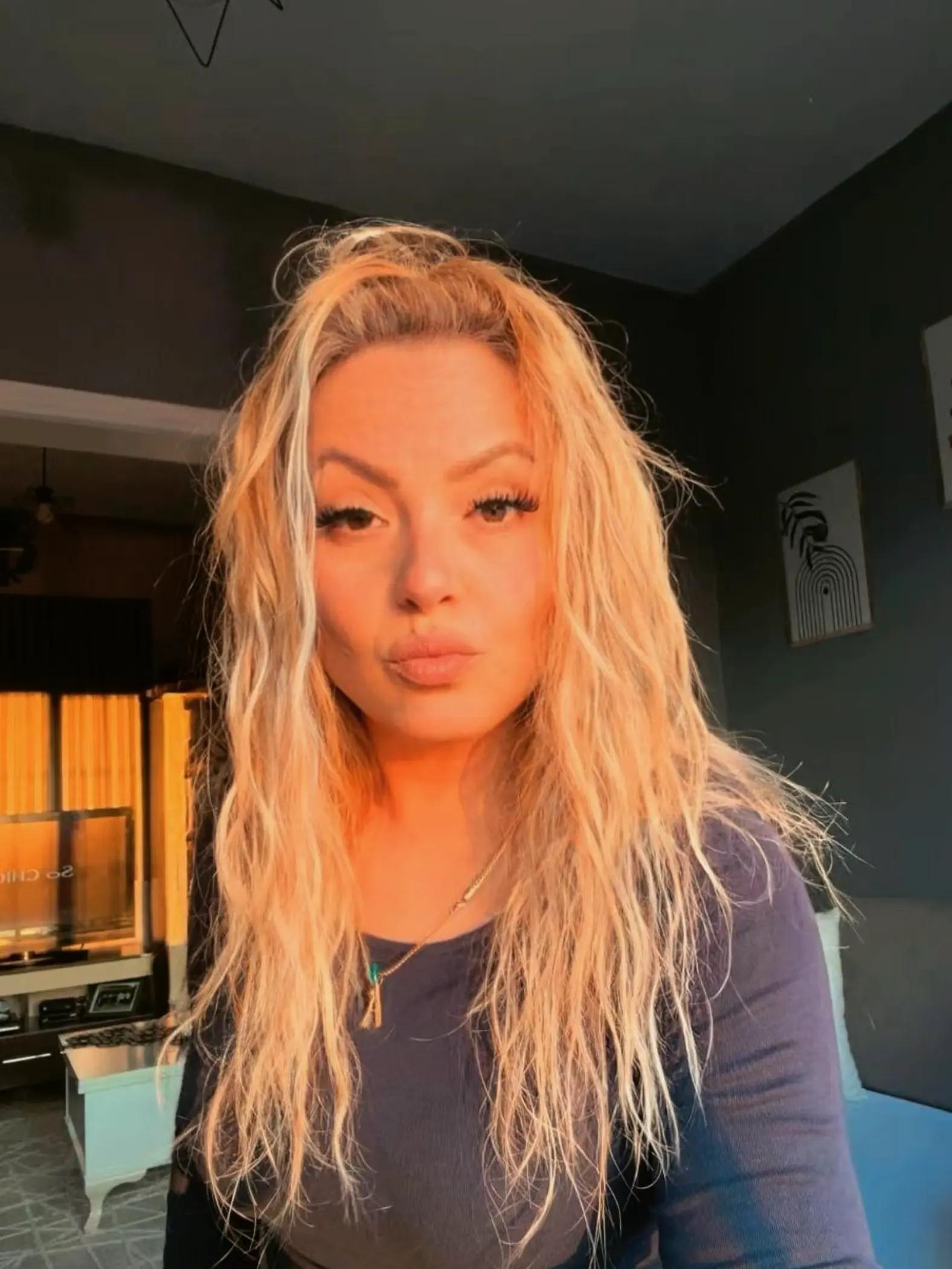 @🦋@&yen;Ş&pound;  🎭✨️
