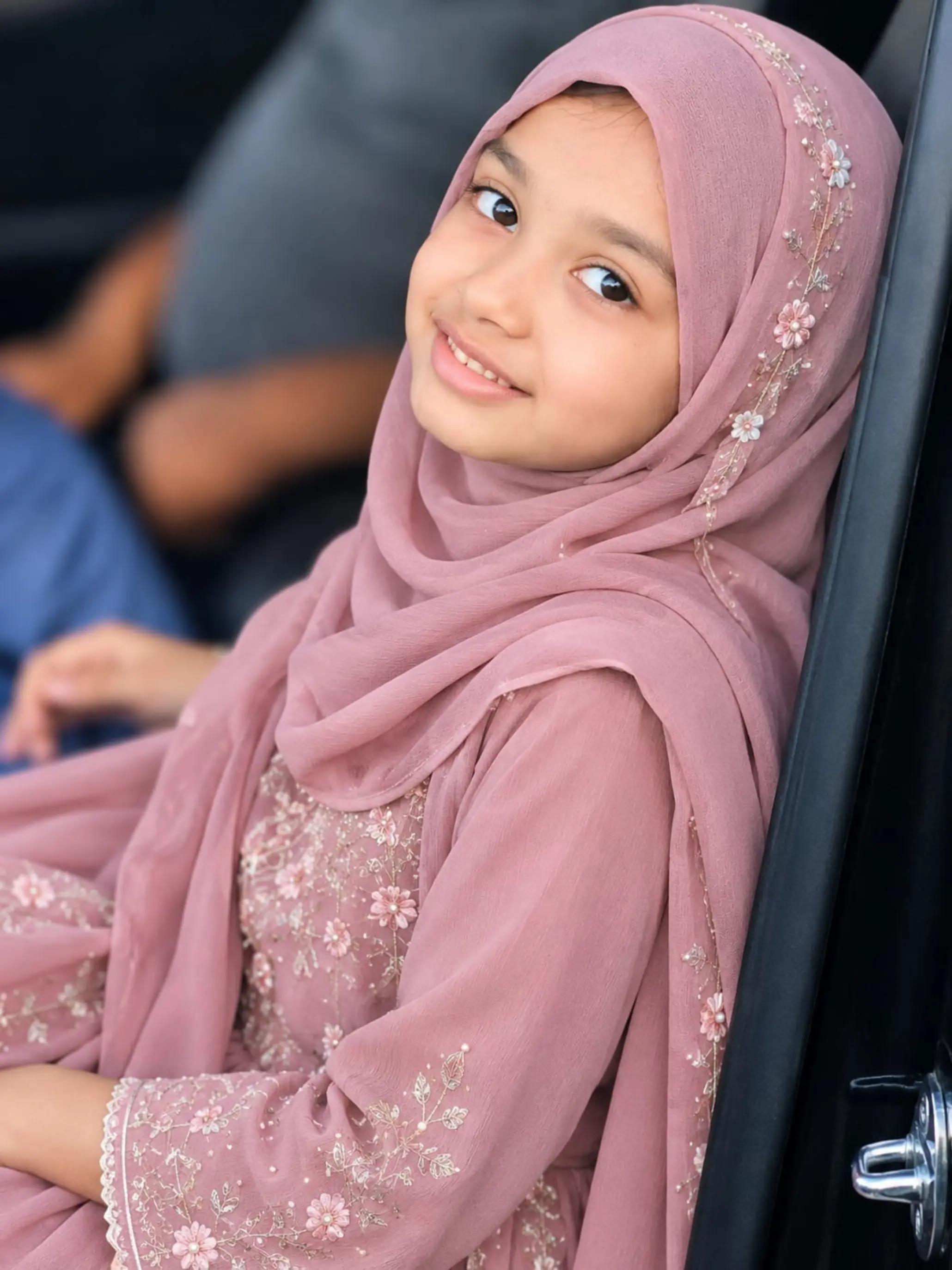 @Razak~Ali 🇳🇵💫