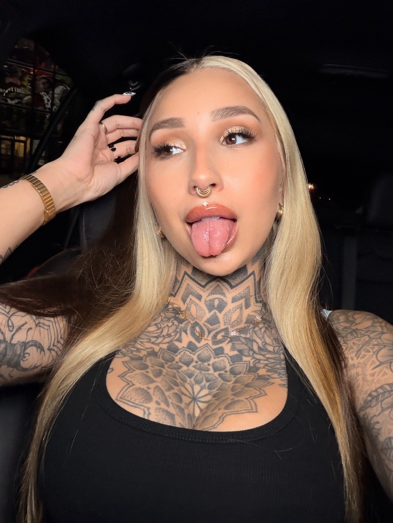 @Split_tongue_bri