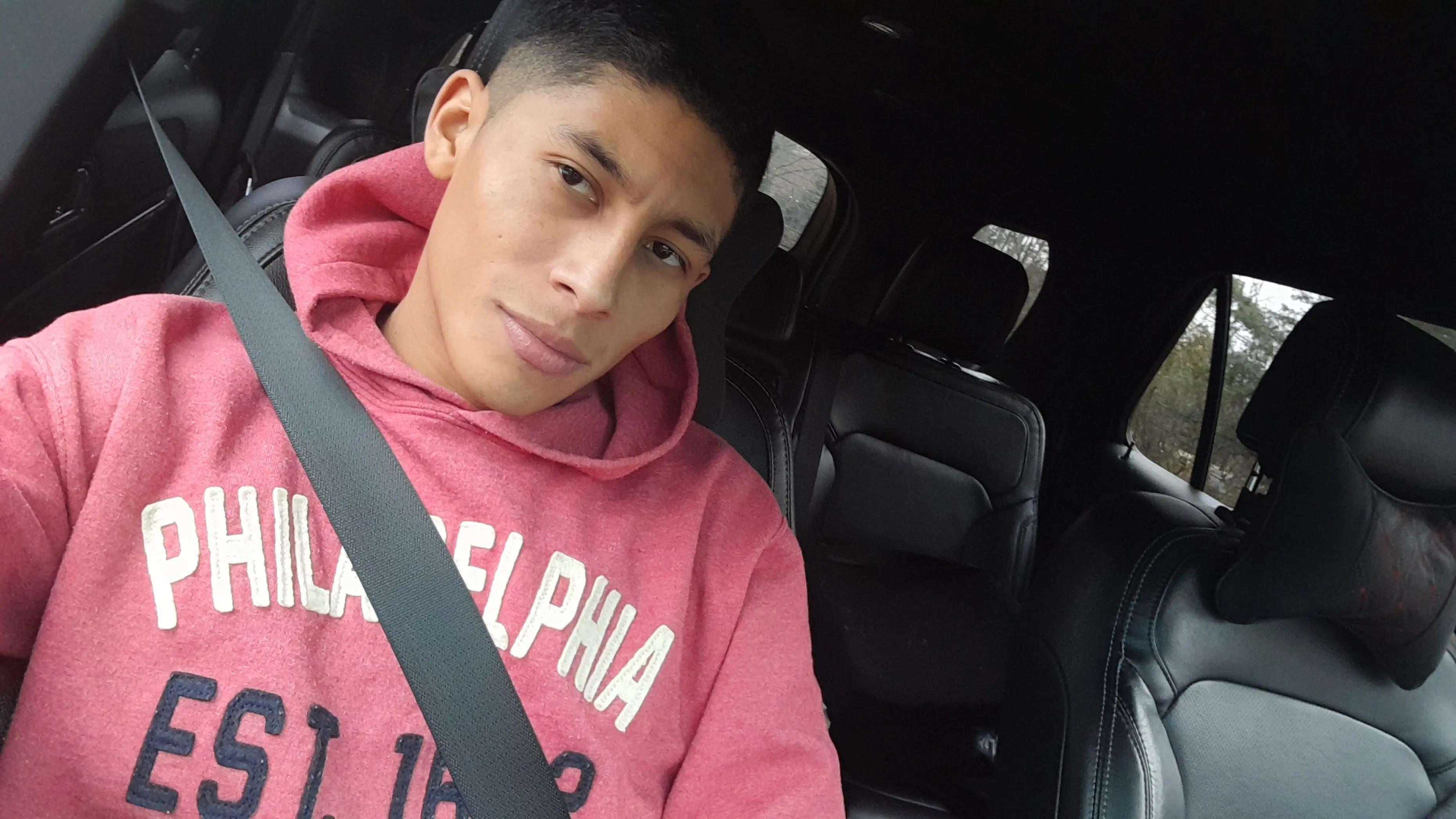 @Ramírez