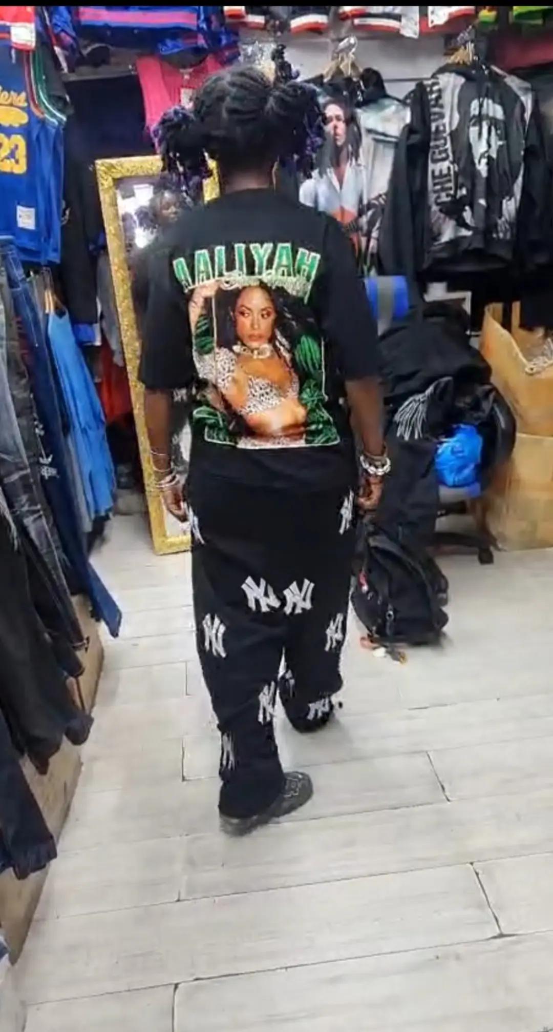 @hollyhoodmontmart