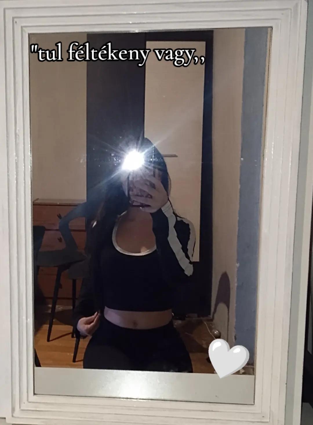 @Dzsenni_