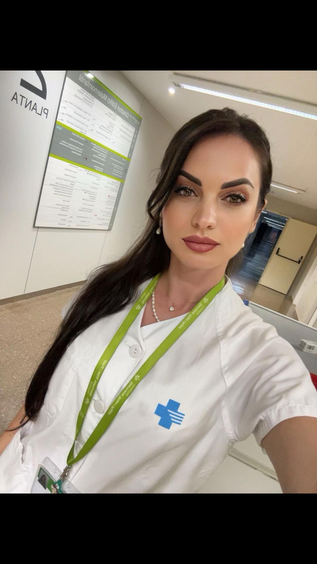 @Alina Elena156