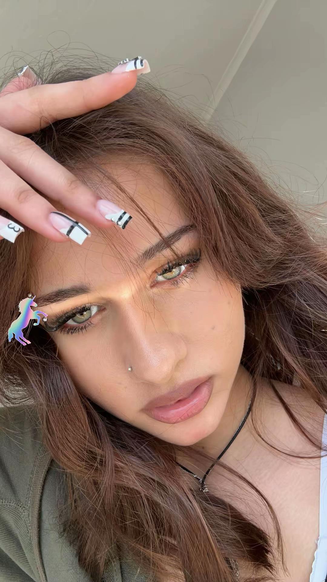 @natashkasz