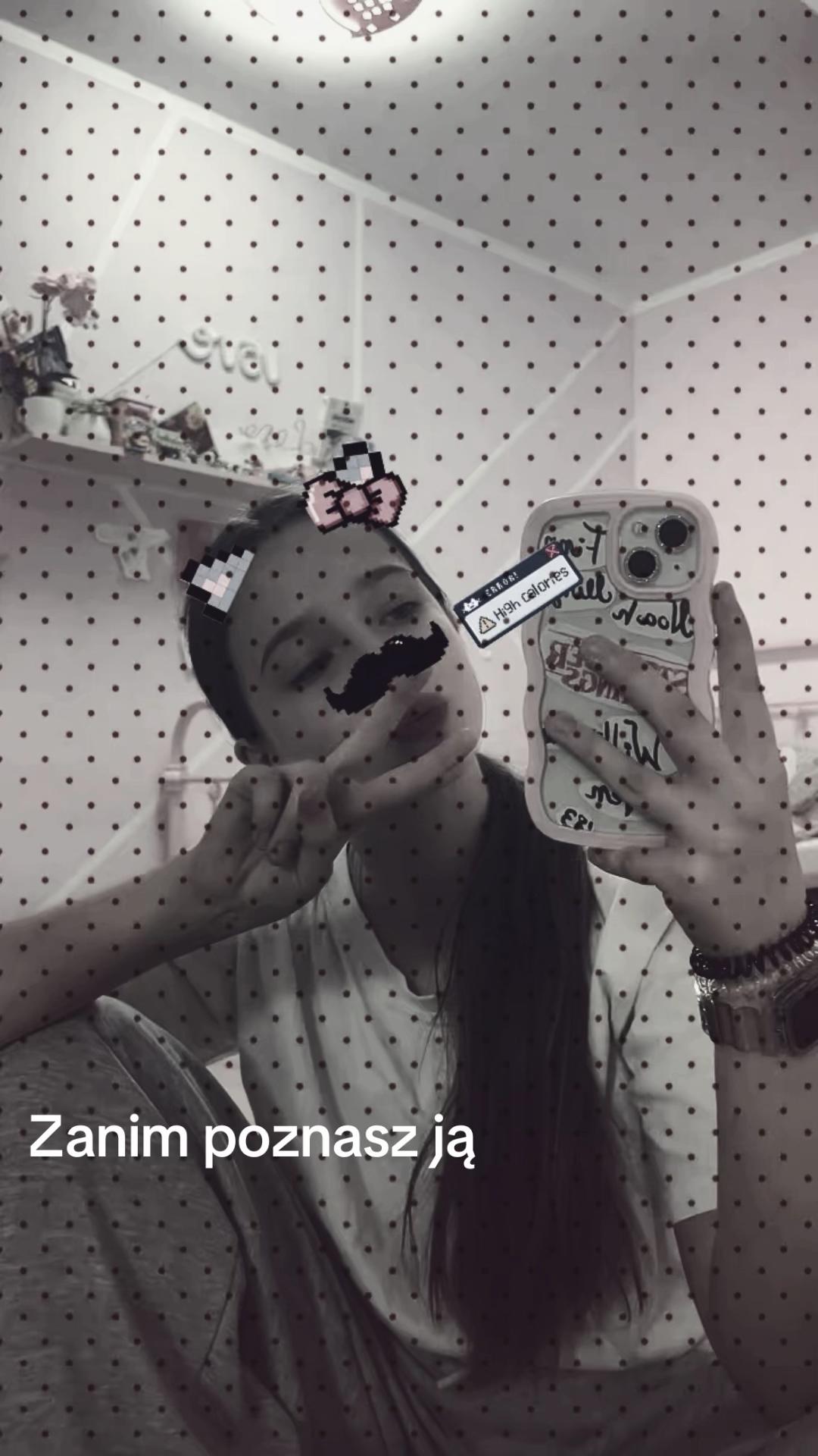 @⋆。°✩𝐊𝐀𝐑𝐎𝐋𝐀𝐍𝐃𝐈𝐀✩°。⋆