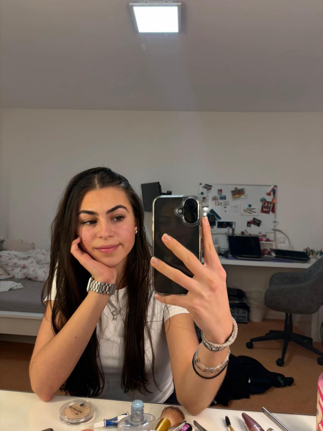 @Melina💞