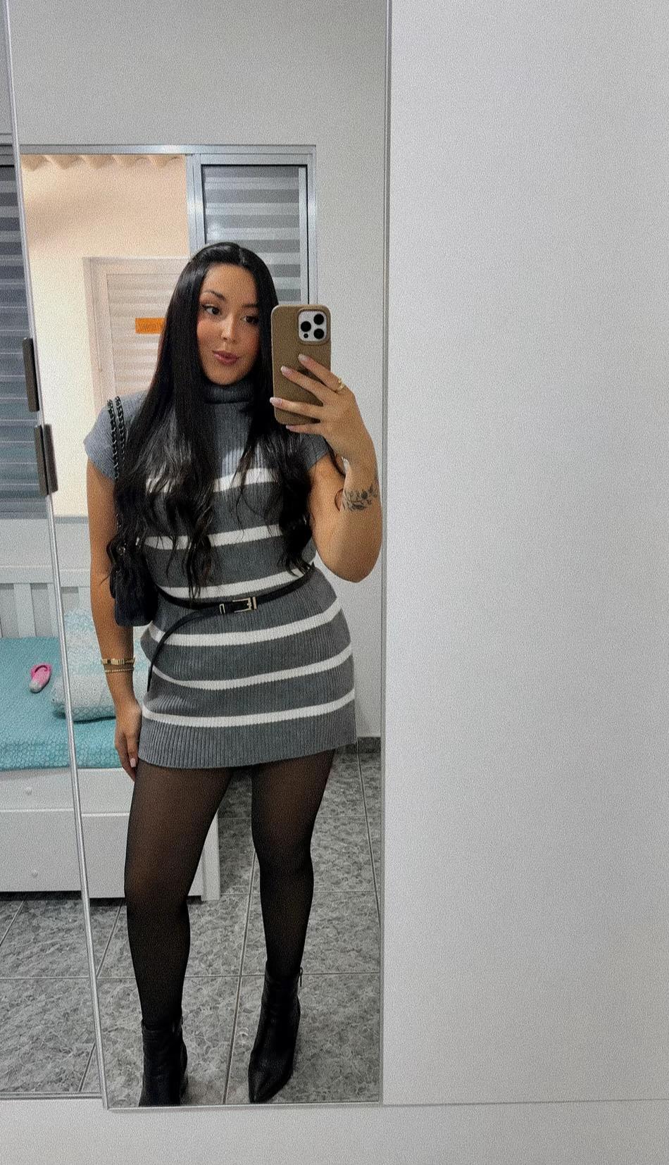 @Larissa Mayná