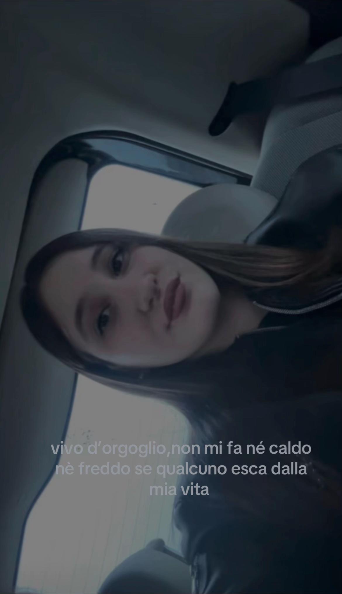 @eeee__x22