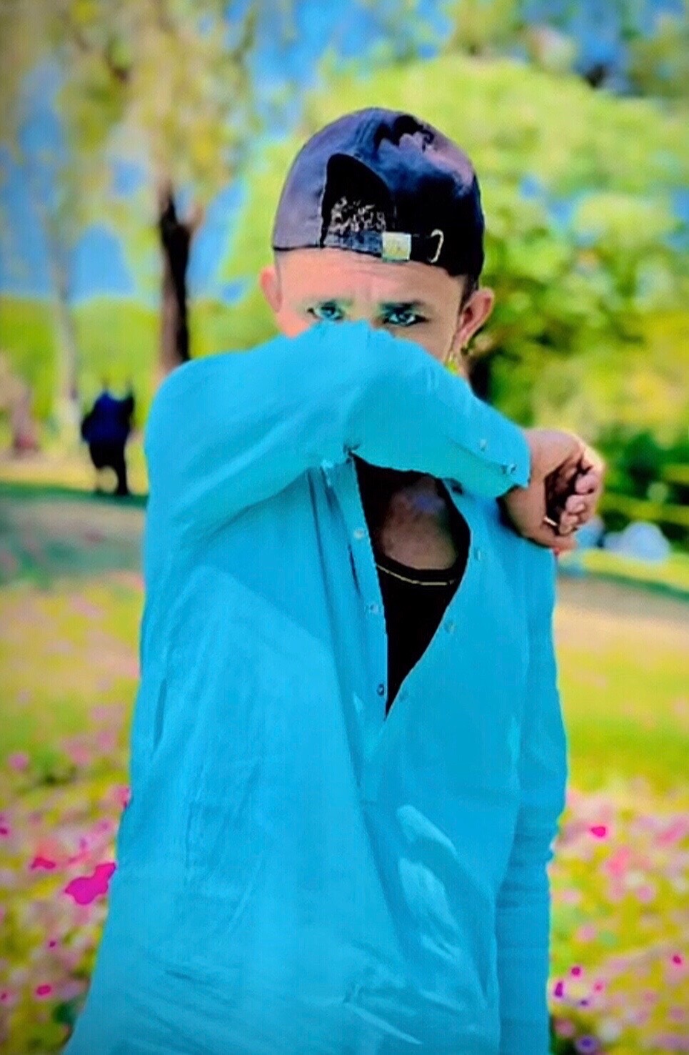 @🥇حمزہ خان🦅