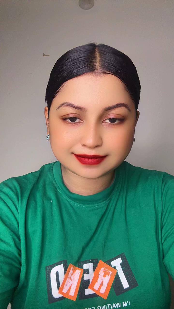 @Sharmin Shila cream apađ